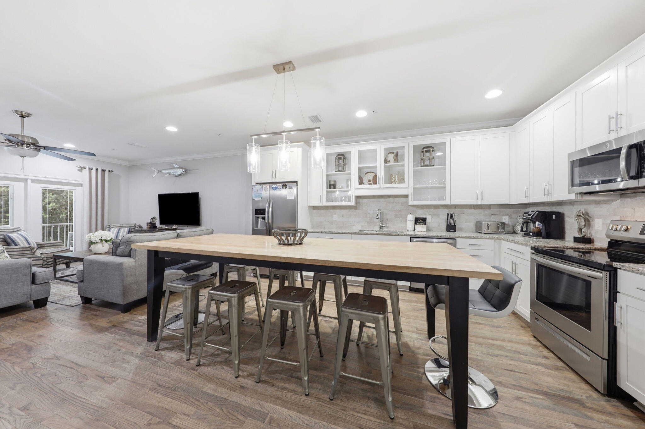 DRIFTWOOD DRIVE TOWNHOMES - Residential