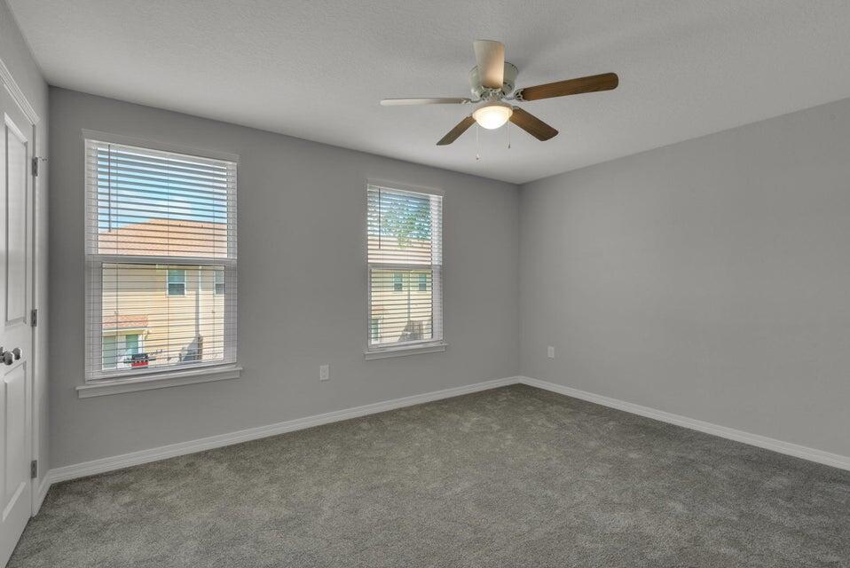 ANASTASIA MANOR T/H - Residential Lease