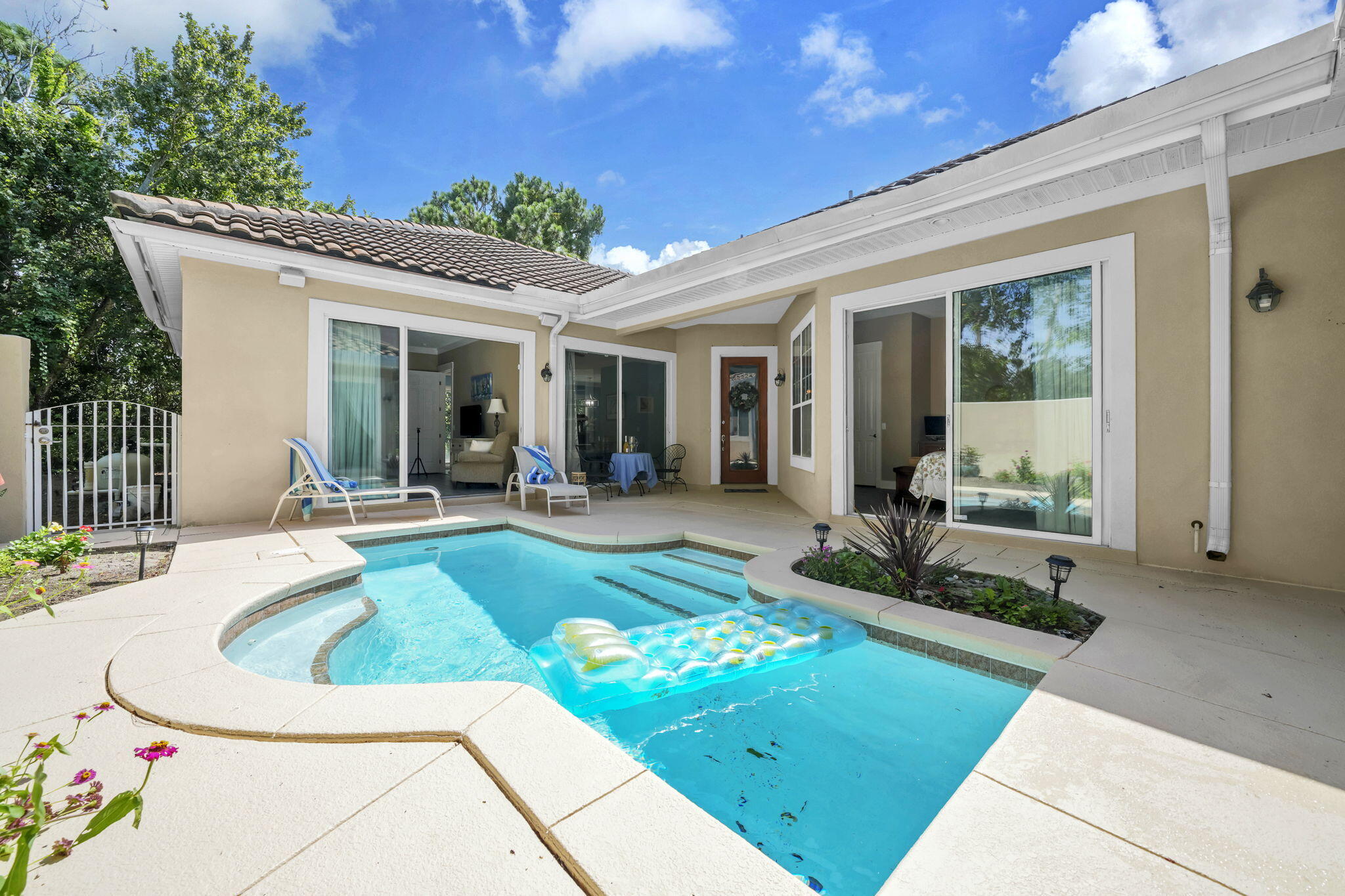 REGATTA BAY PATIO HOMES - Residential