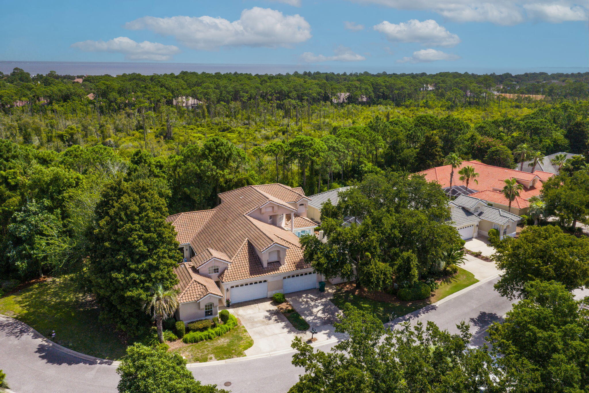REGATTA BAY PATIO HOMES - Residential