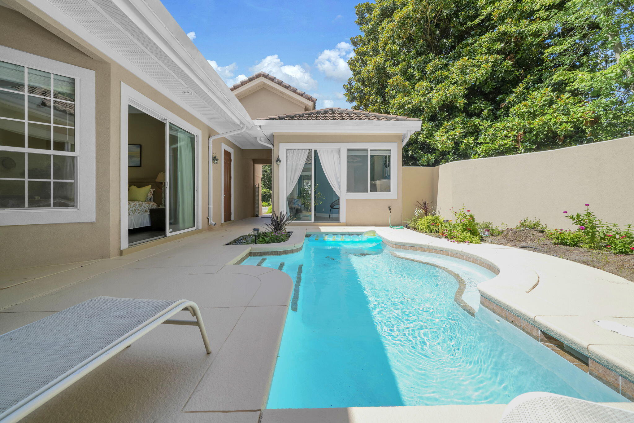 REGATTA BAY PATIO HOMES - Residential