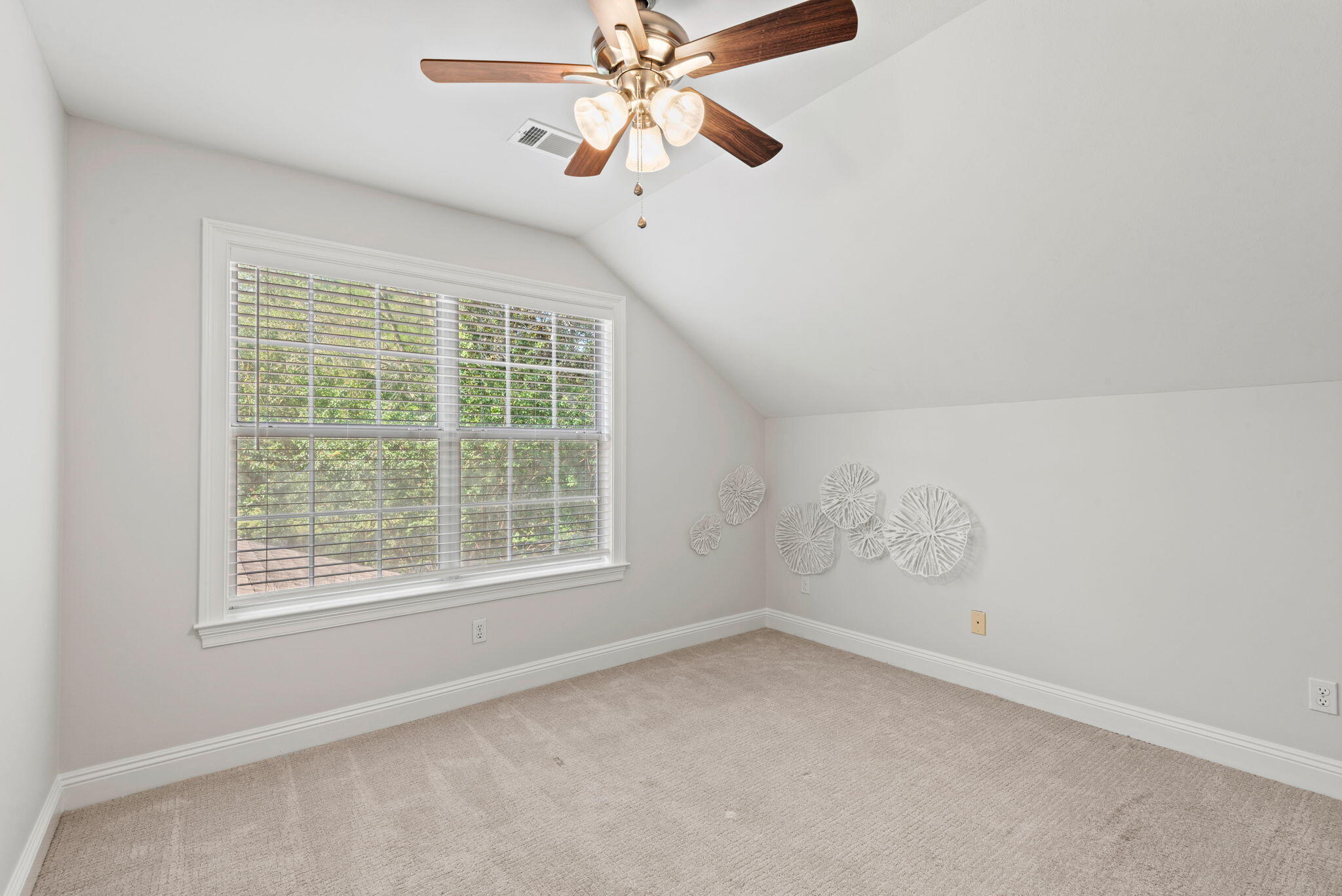 TURNBERRY PLACE - Residential