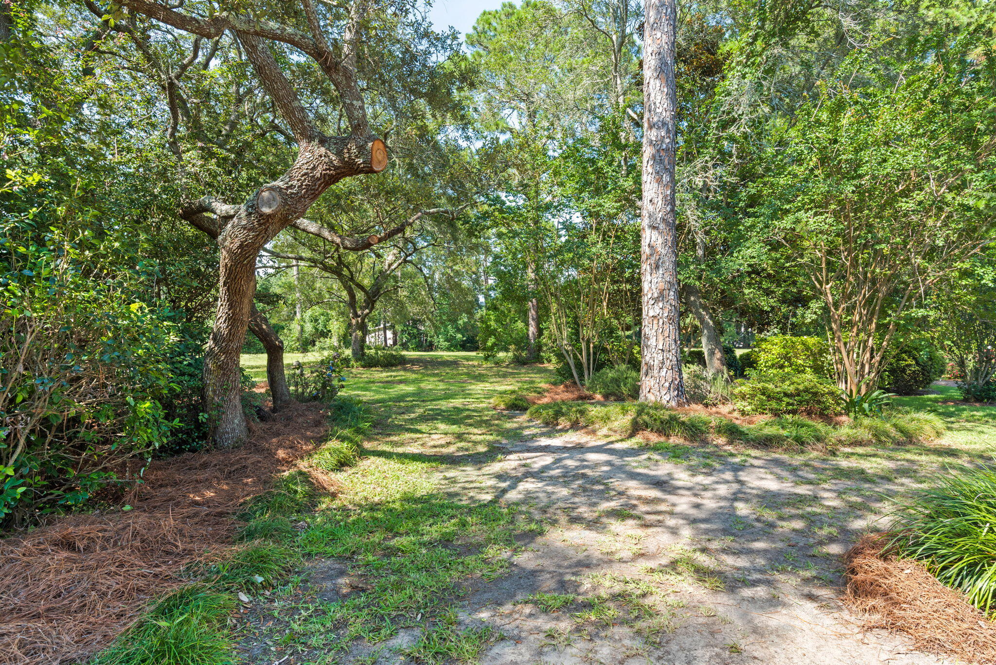 TURNBERRY PLACE - Residential