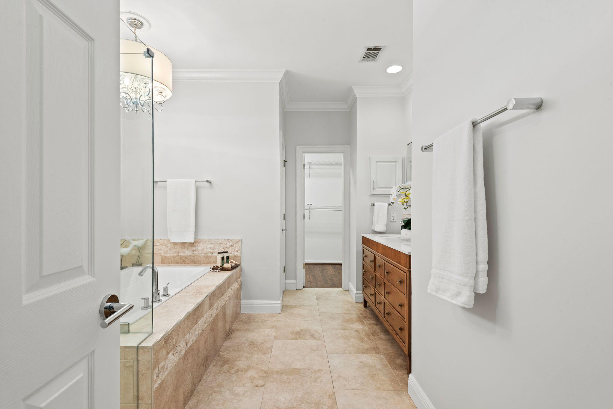TURNBERRY PLACE - Residential