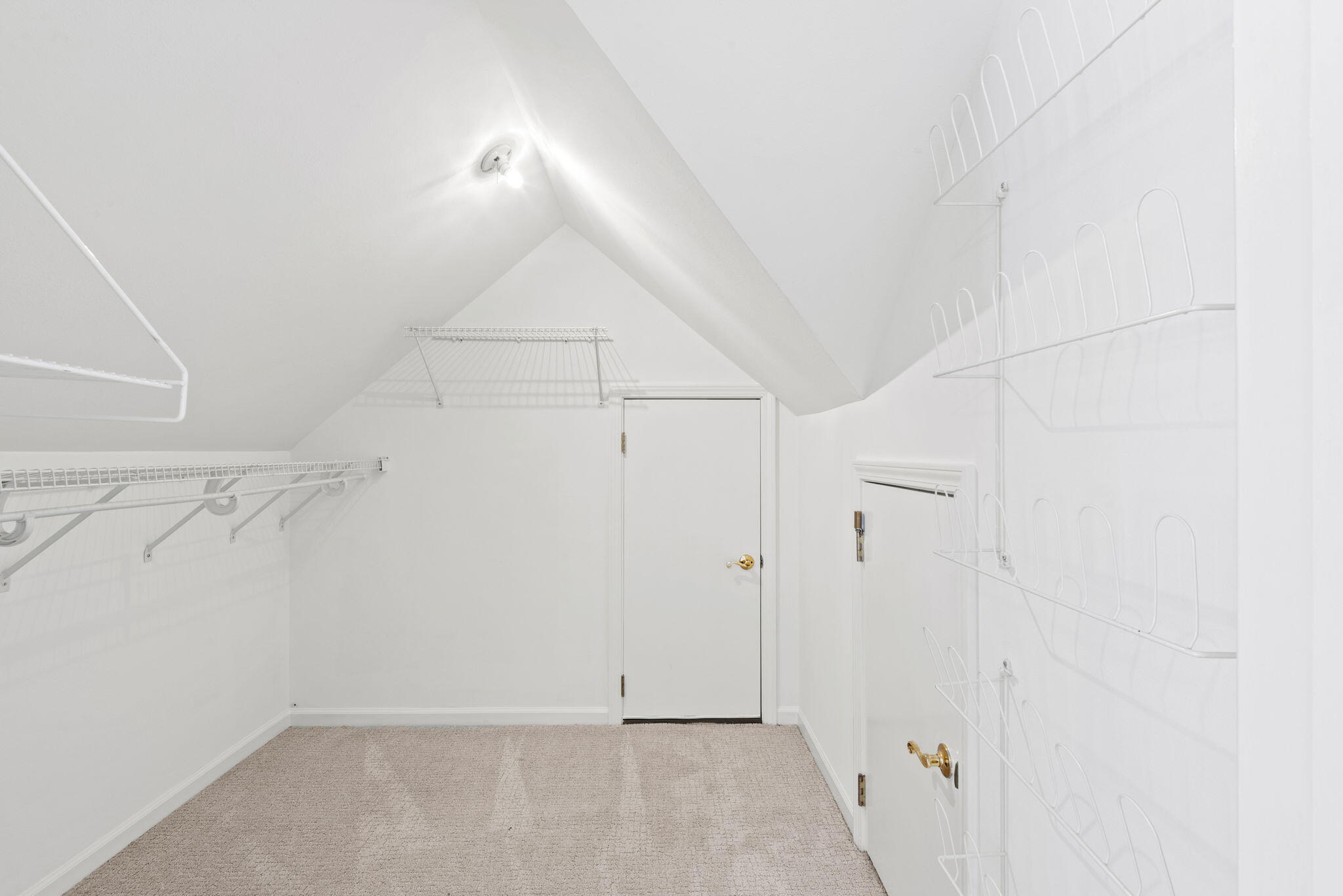 TURNBERRY PLACE - Residential