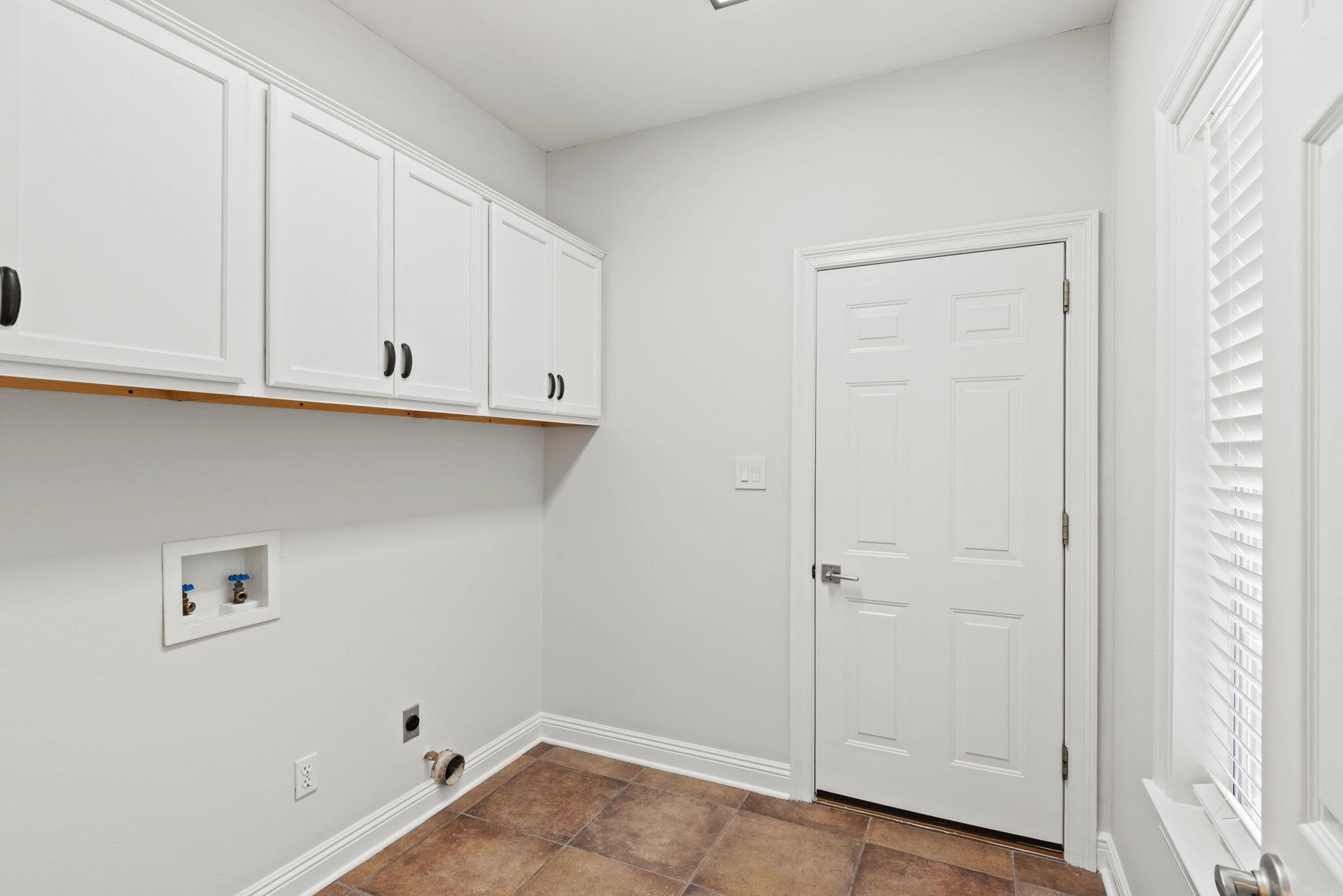 TURNBERRY PLACE - Residential