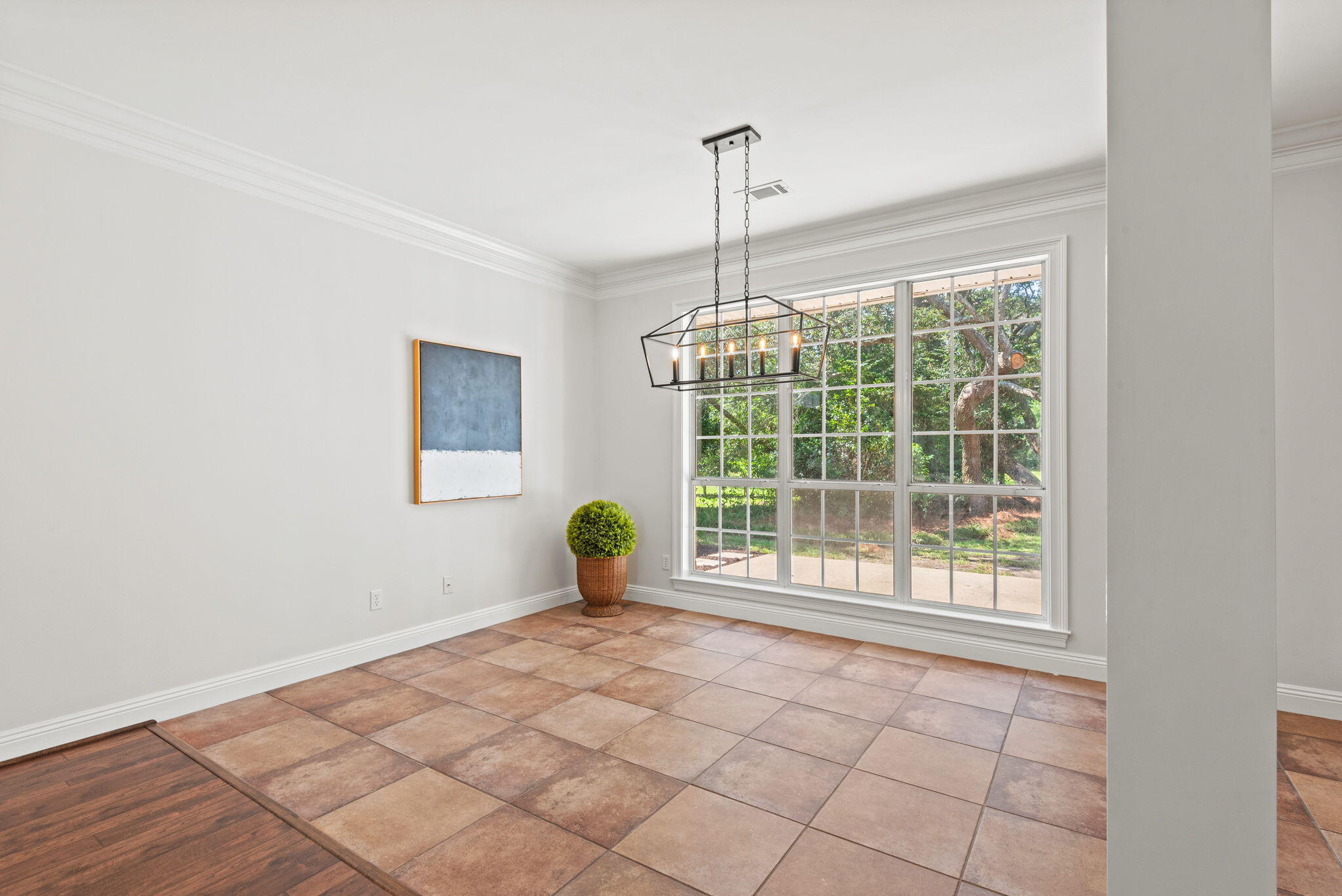 TURNBERRY PLACE - Residential