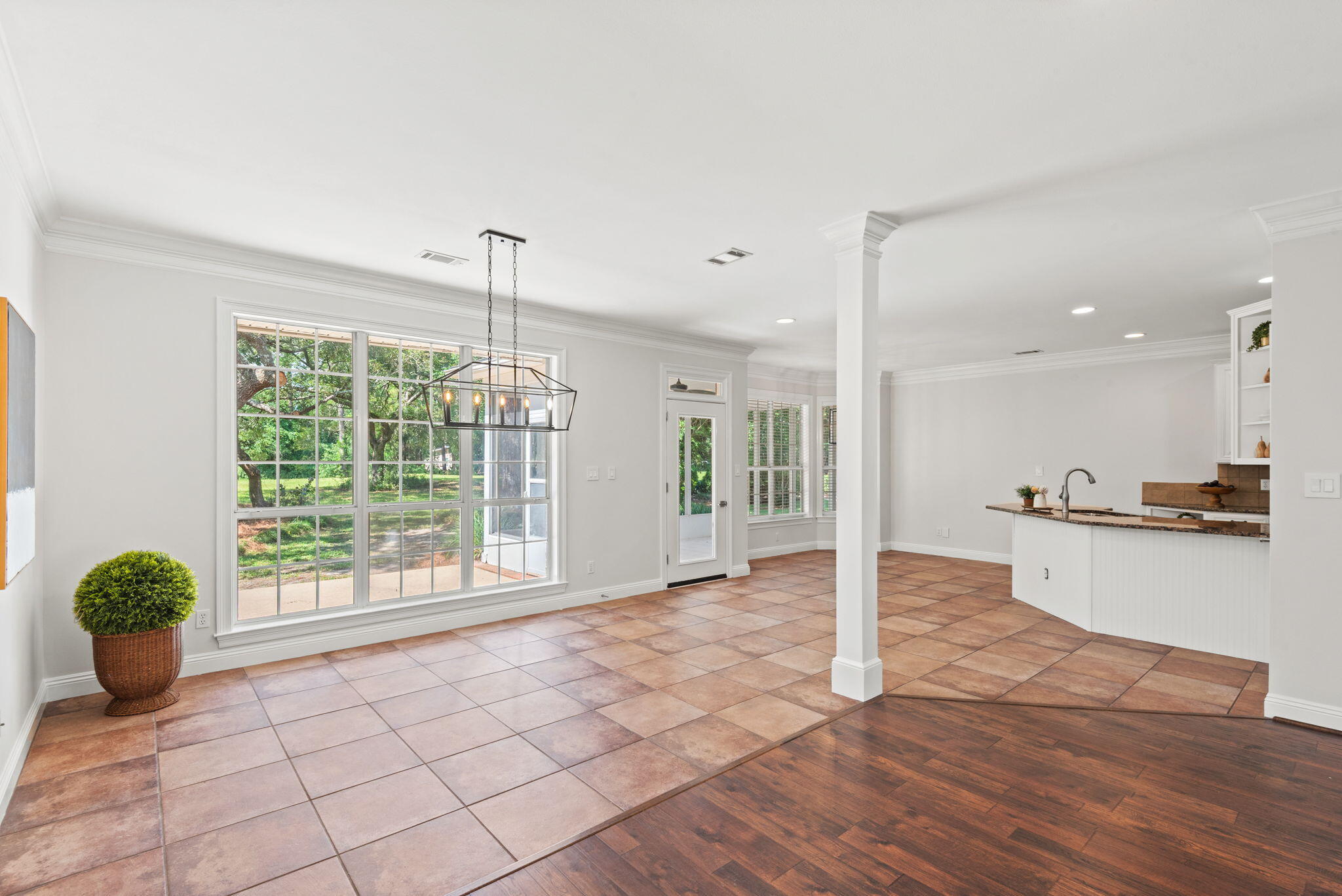 TURNBERRY PLACE - Residential