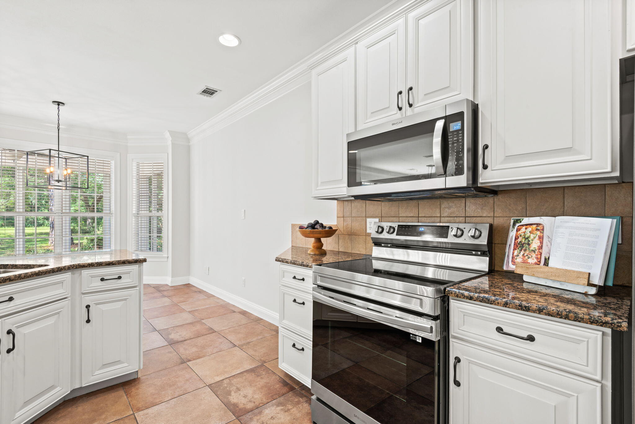 TURNBERRY PLACE - Residential