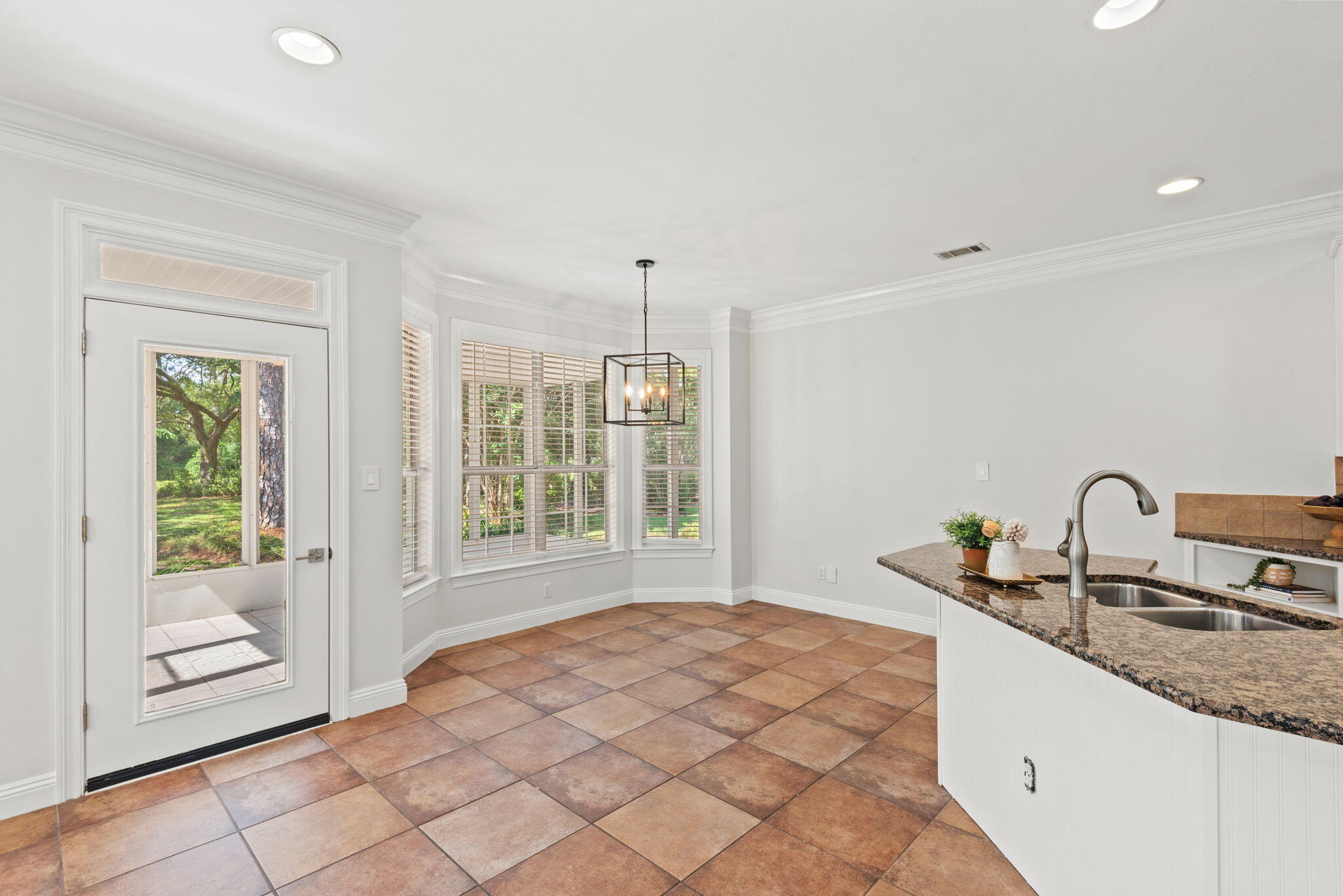 TURNBERRY PLACE - Residential