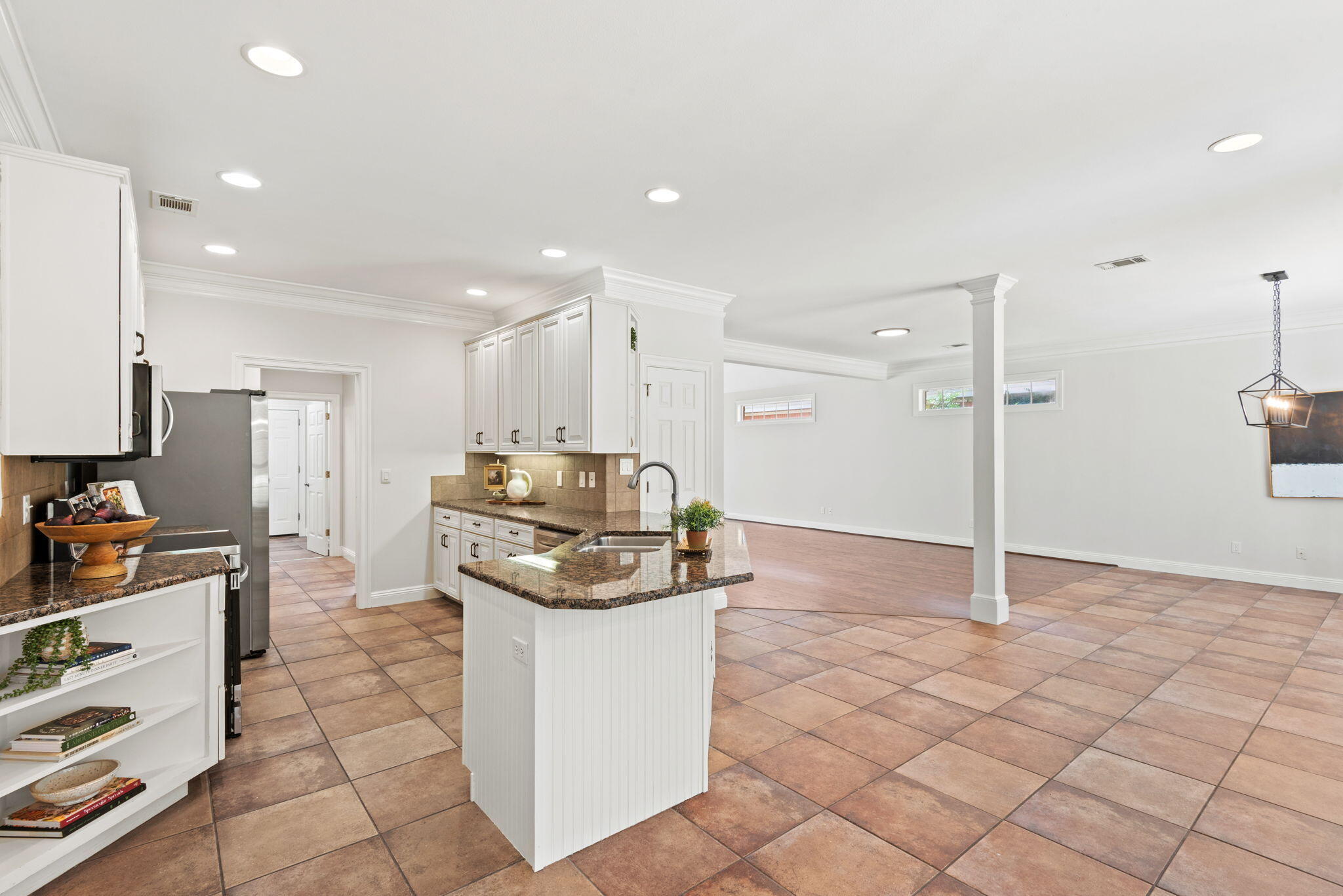 TURNBERRY PLACE - Residential