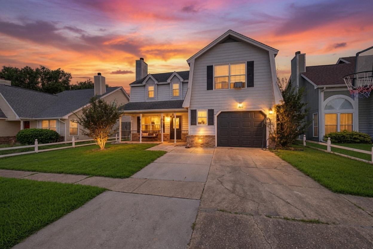 WOODLAND PARK ESTATES - Residential