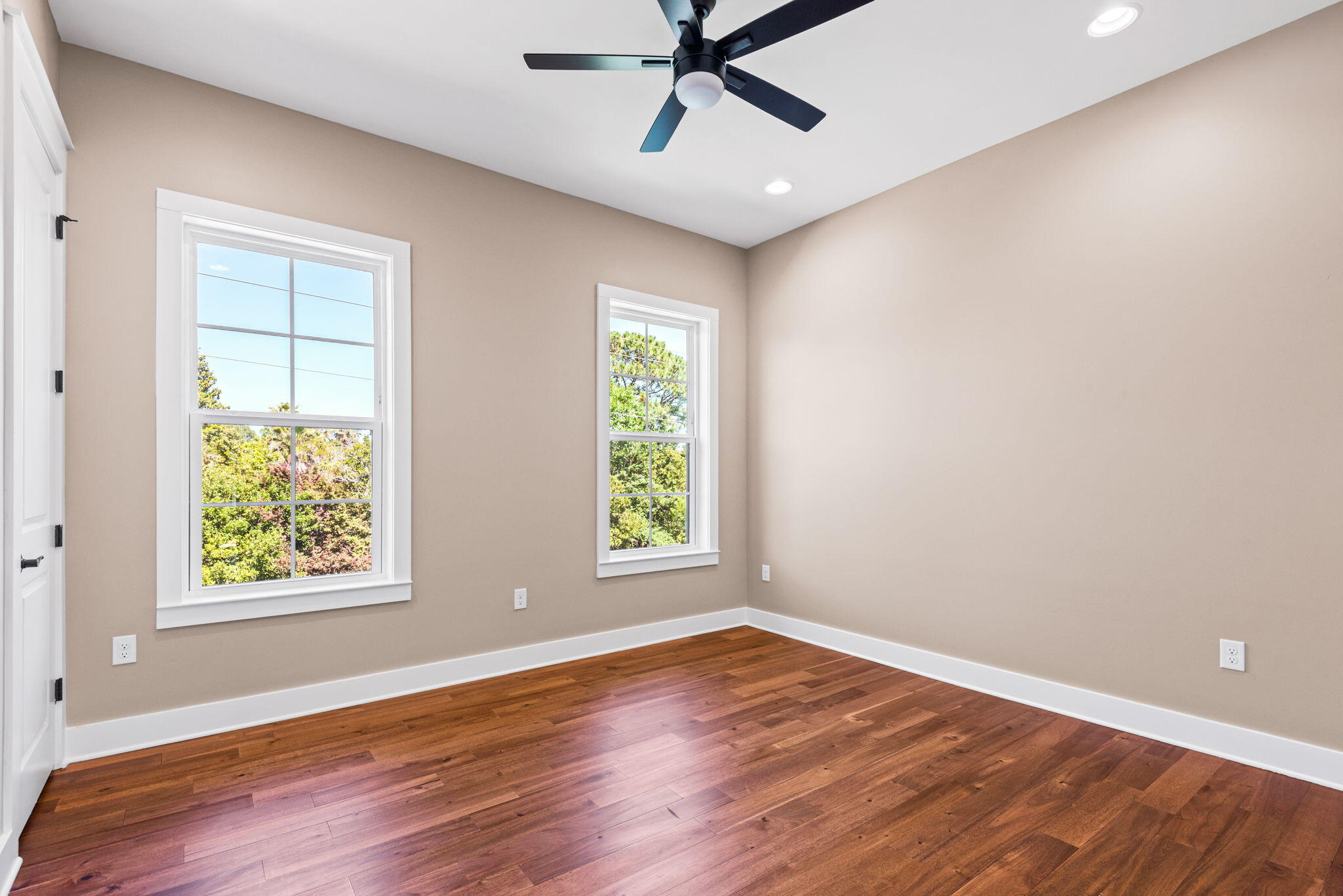 CALUSA BAY S/D - Residential