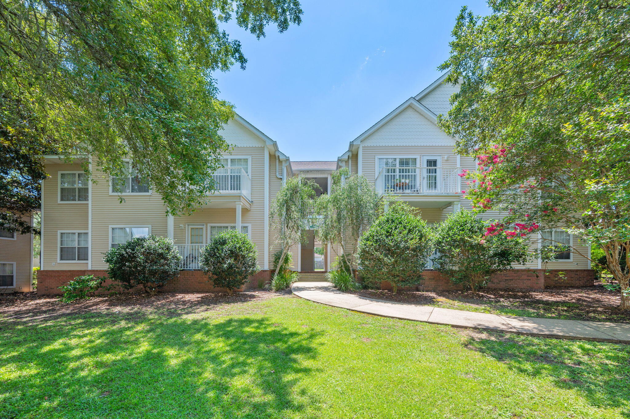 THE OAKS AT NICEVILLE - Residential