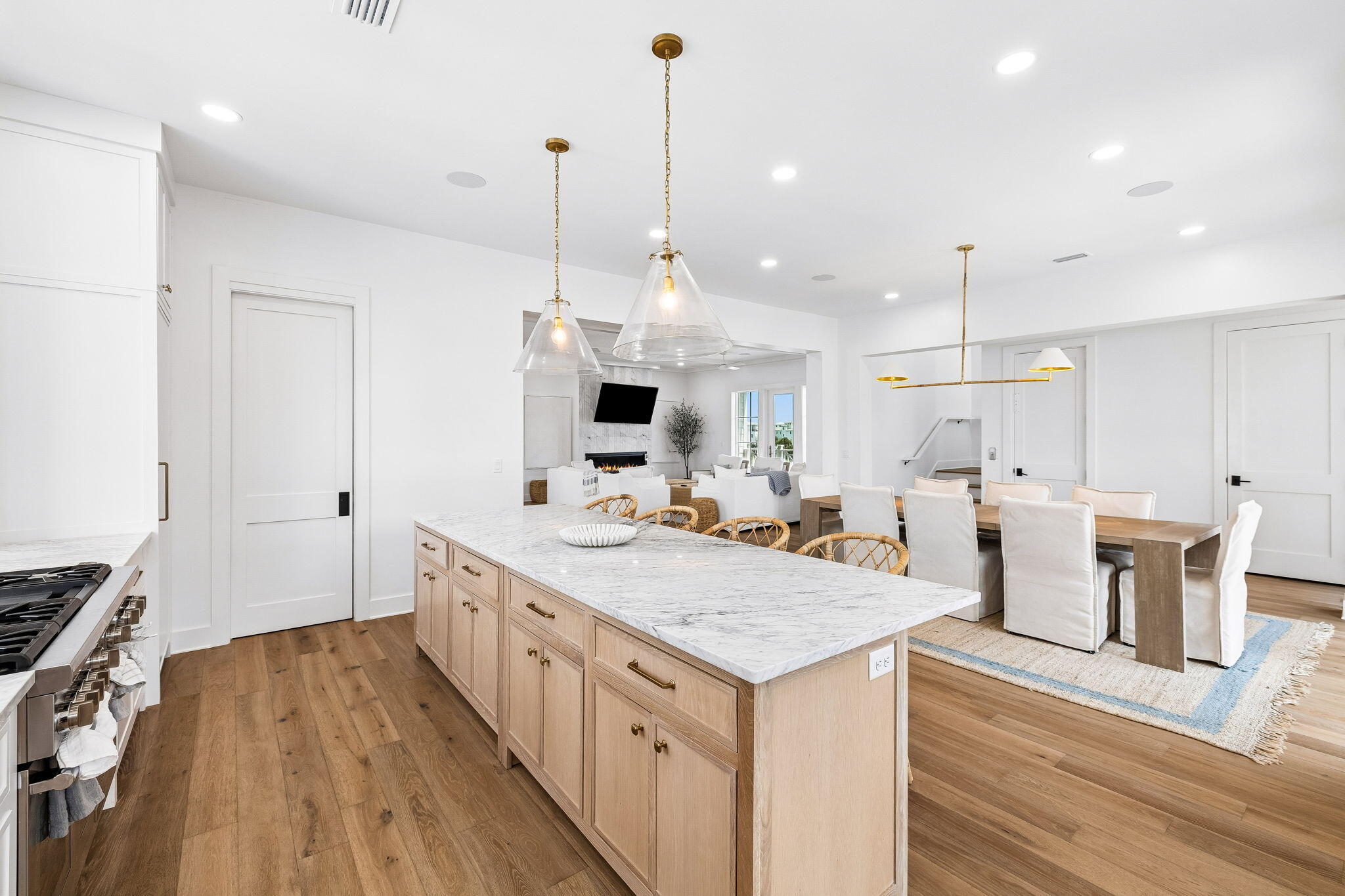 NO RECORDED SUBDIVISION - Residential