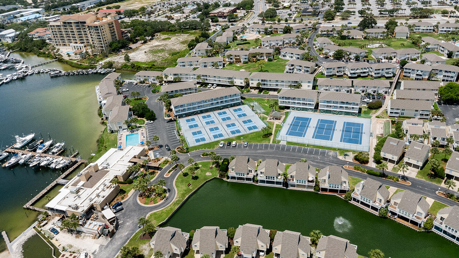 SANDPIPER COVE PH 20 - Residential