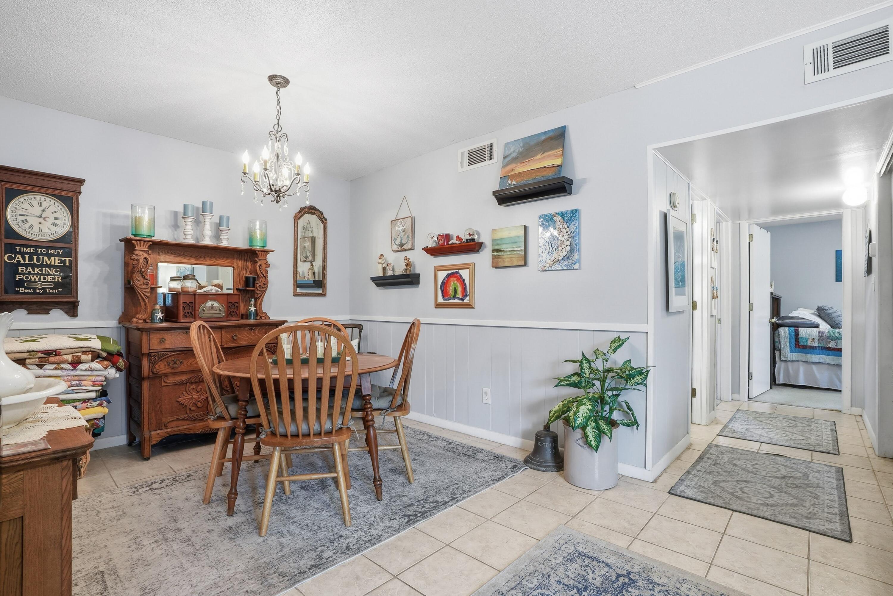 LANDMARK CONDO - Residential