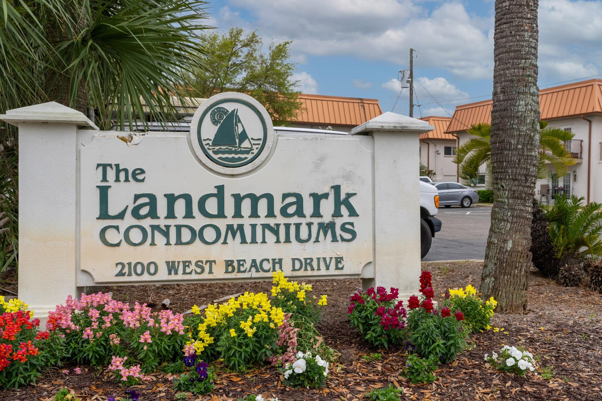 LANDMARK CONDO - Residential