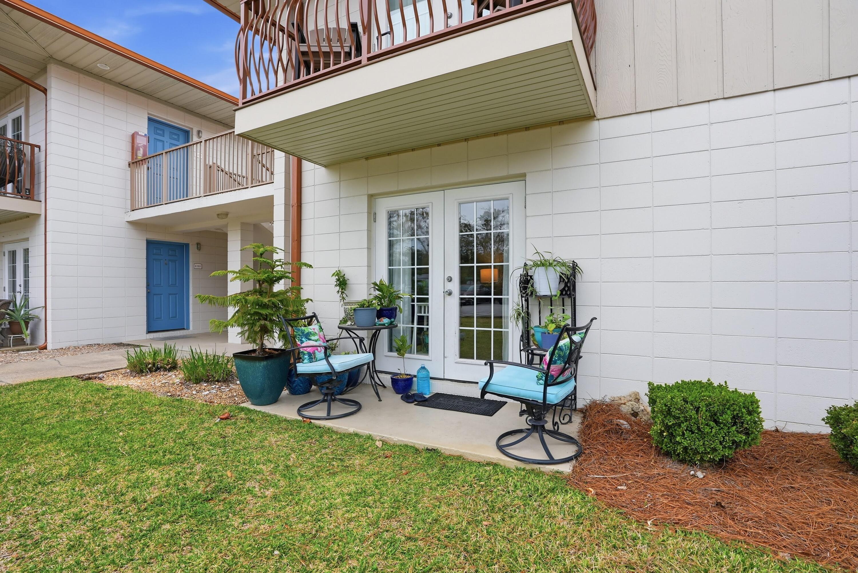 LANDMARK CONDO - Residential