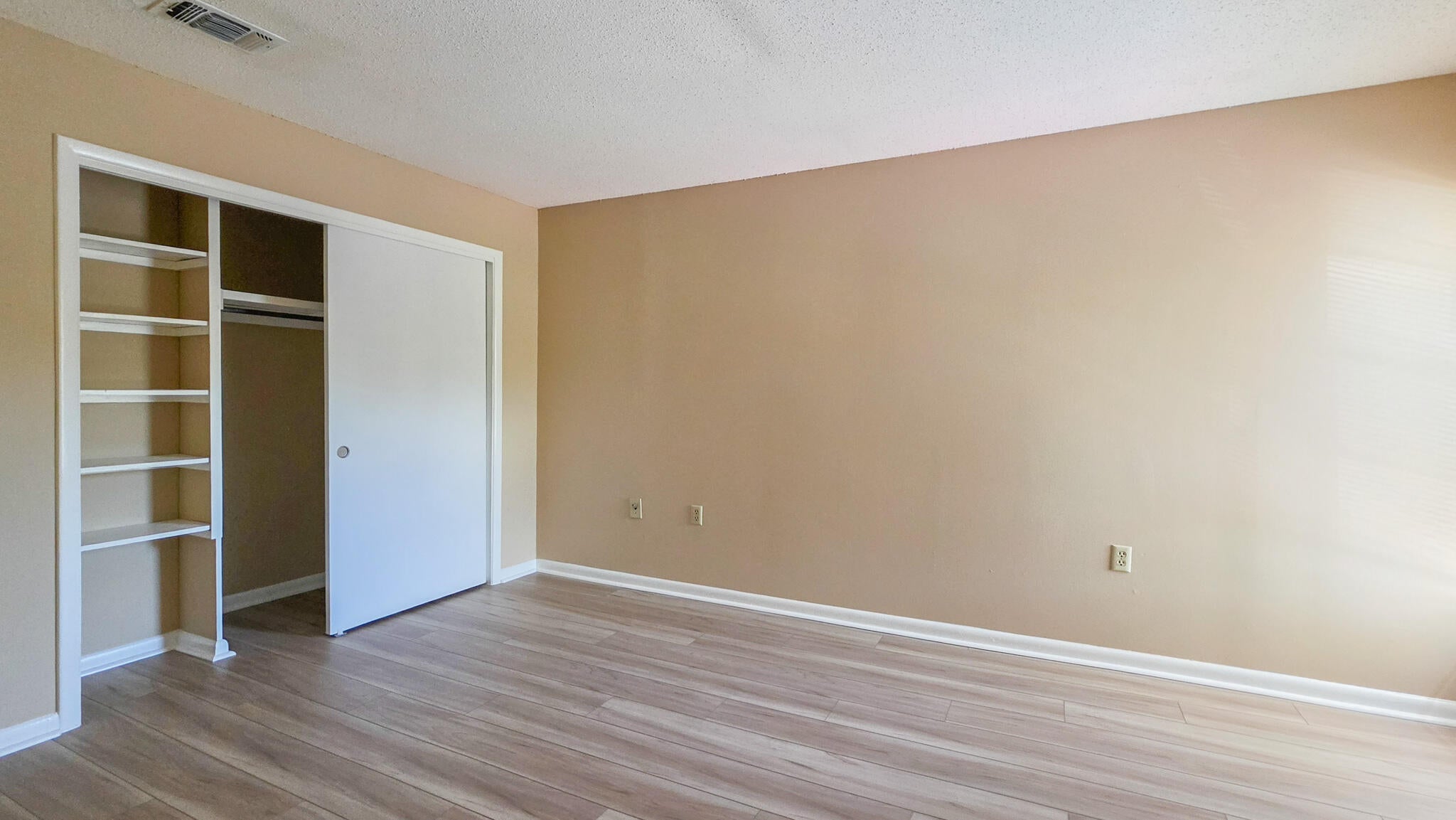 SPANISH VILLAS CONDO - Residential