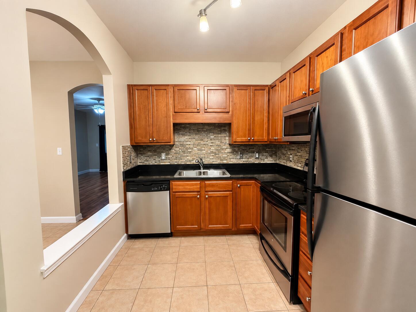 CARONDOLET T/H - Residential Lease