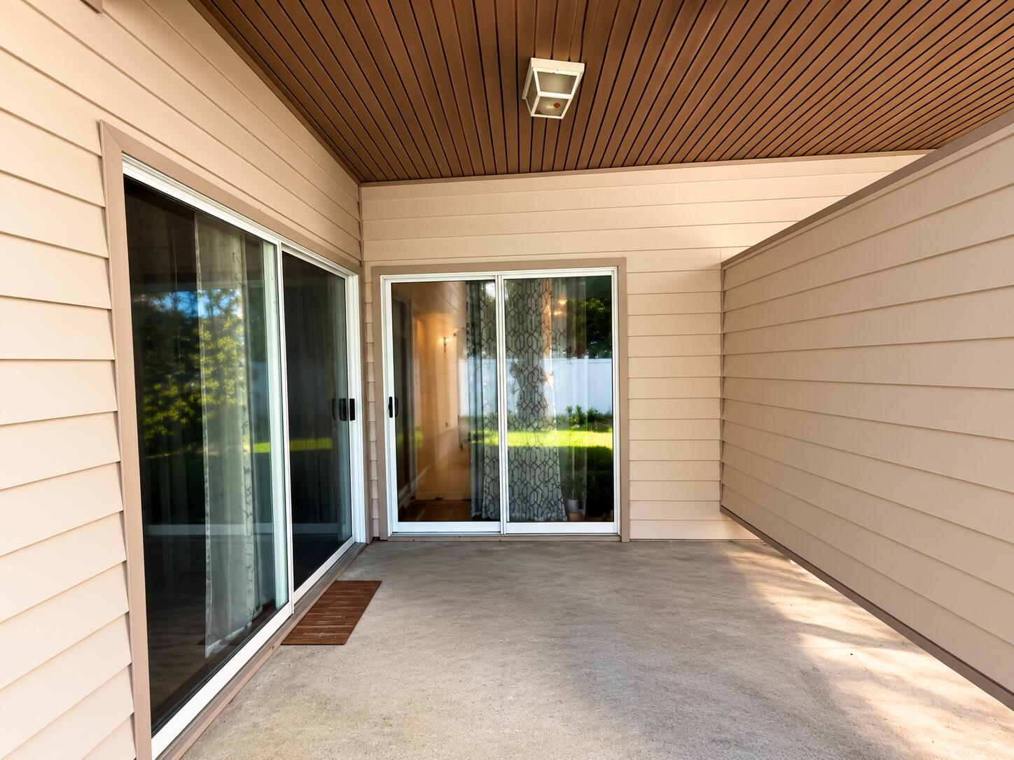 CARONDOLET T/H - Residential Lease