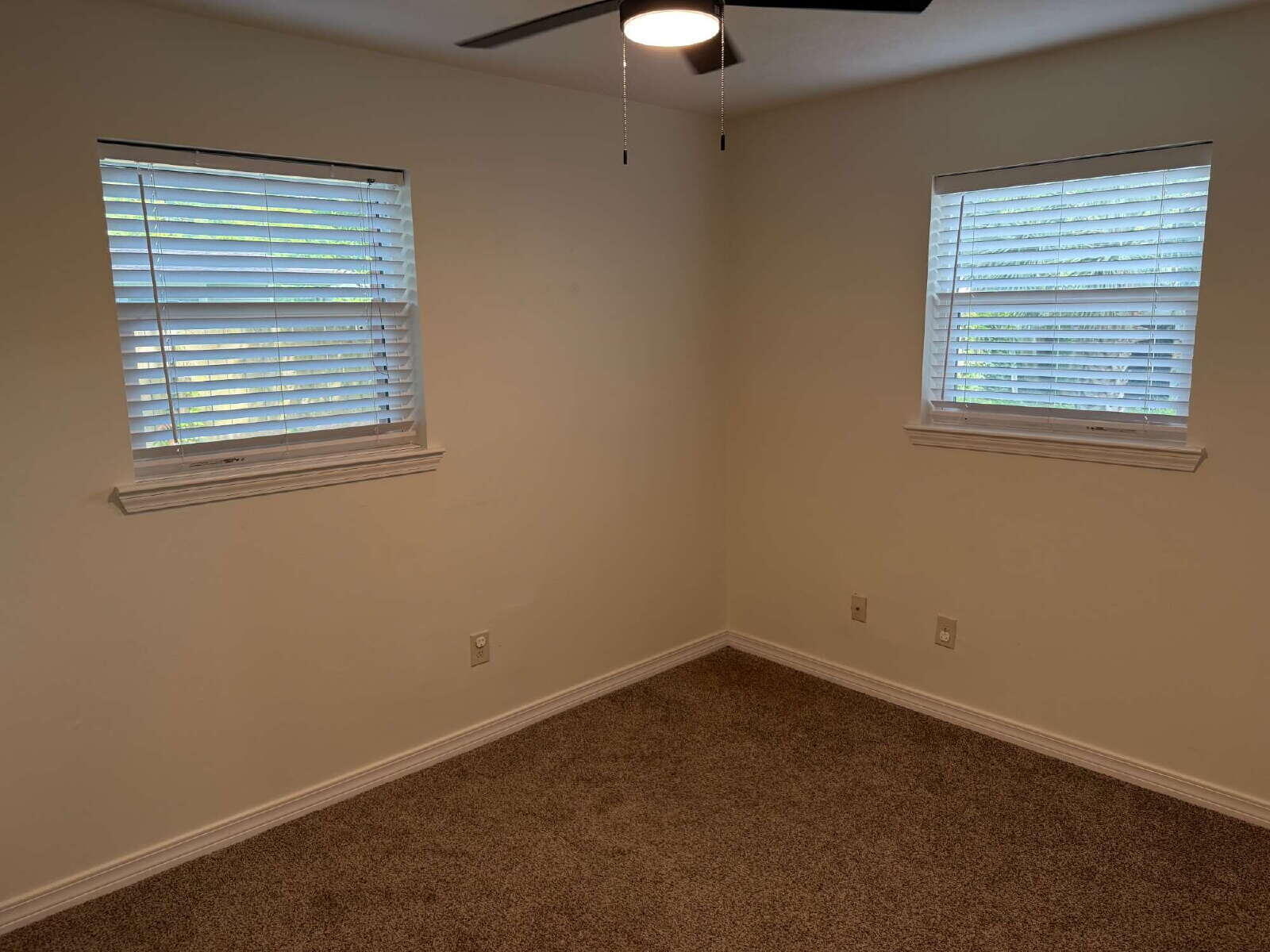 SEABREEZE 5TH ADDN - Residential Lease