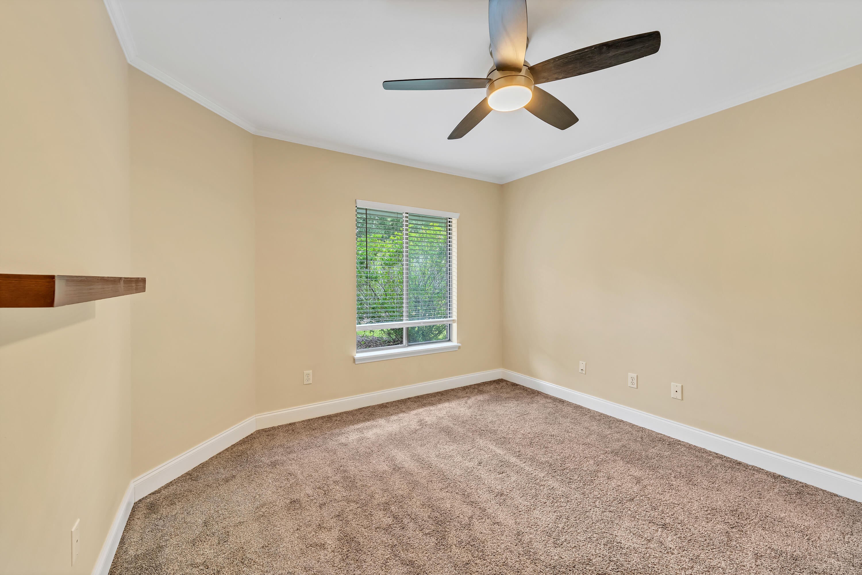 WINDWARD PH 3 - Residential