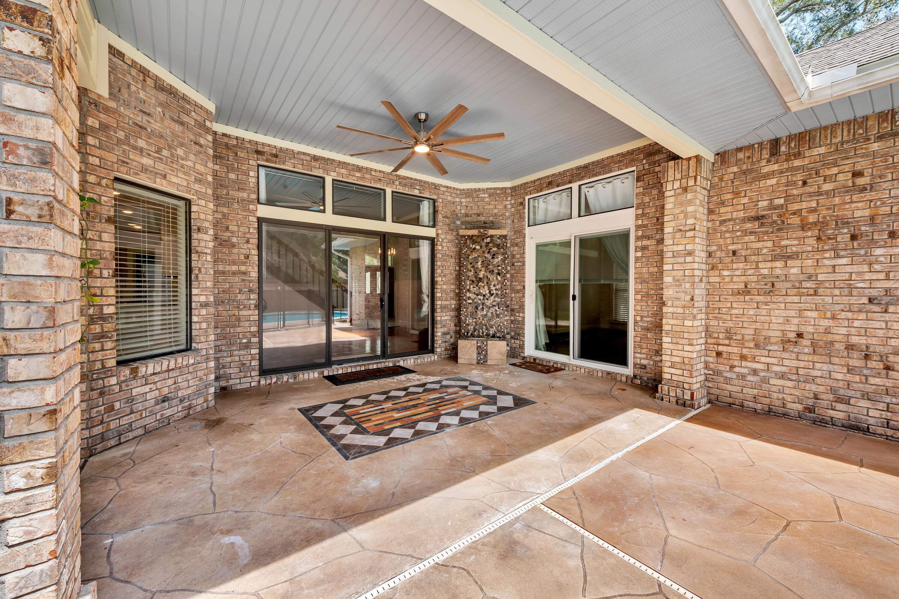 WINDWARD PH 3 - Residential