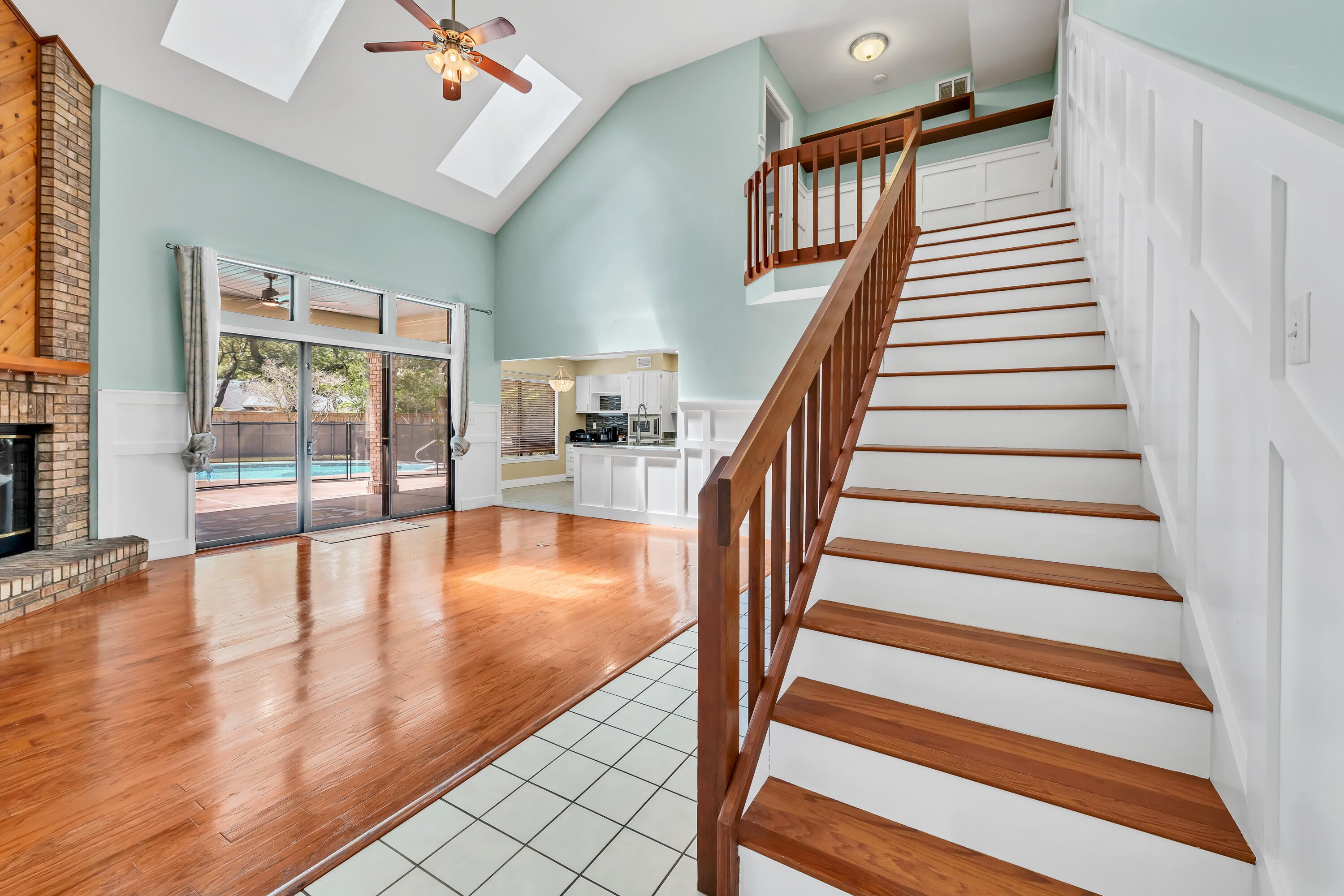 WINDWARD PH 3 - Residential