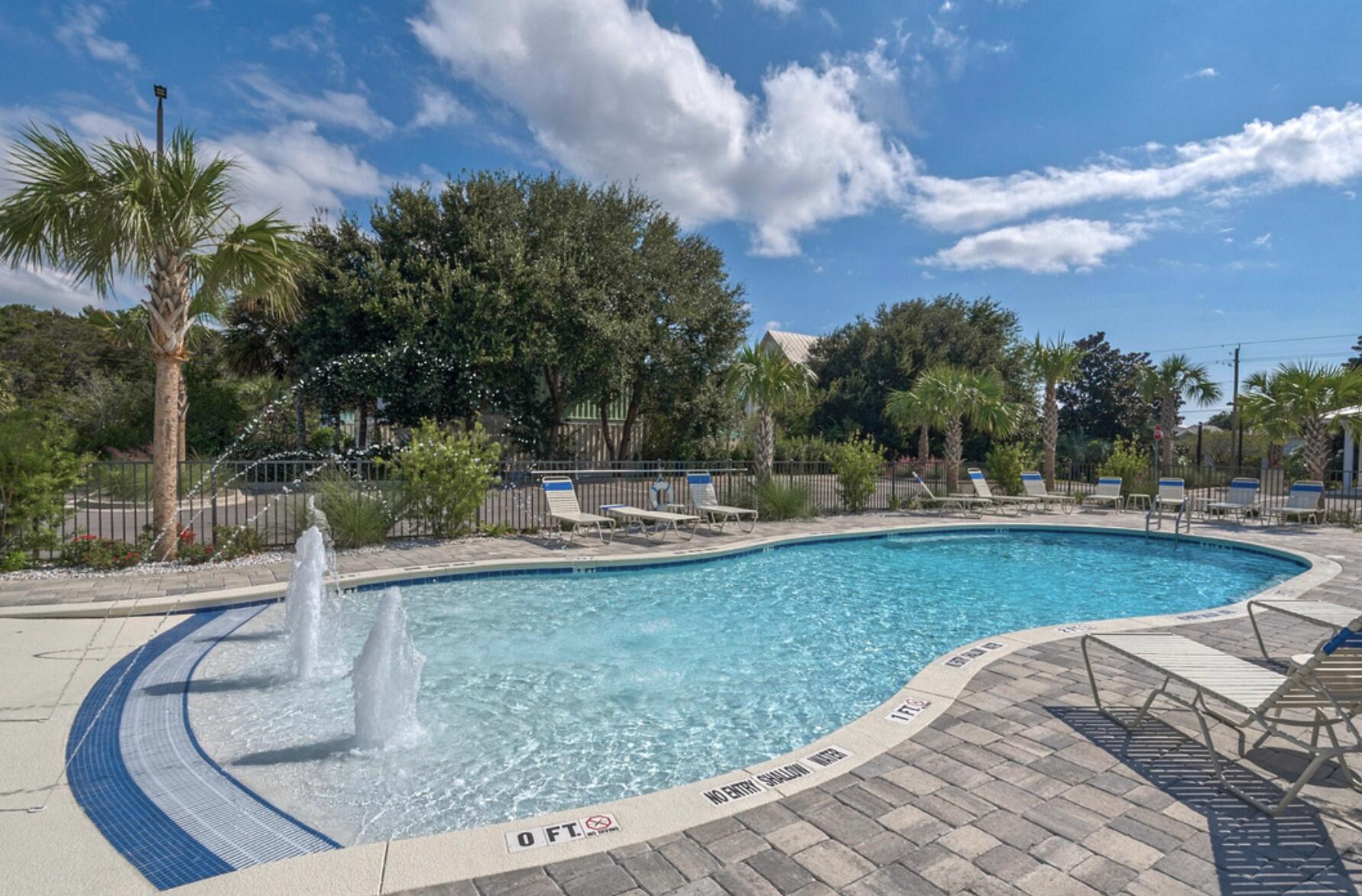 Hidden Lake Condominiums - Residential