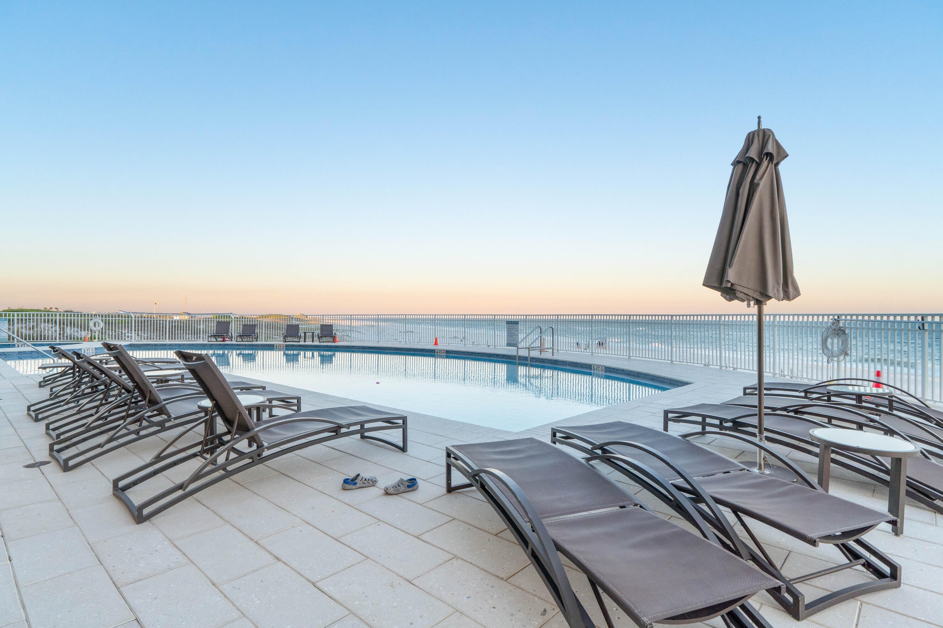 VISTA DEL MAR CONDO - Residential