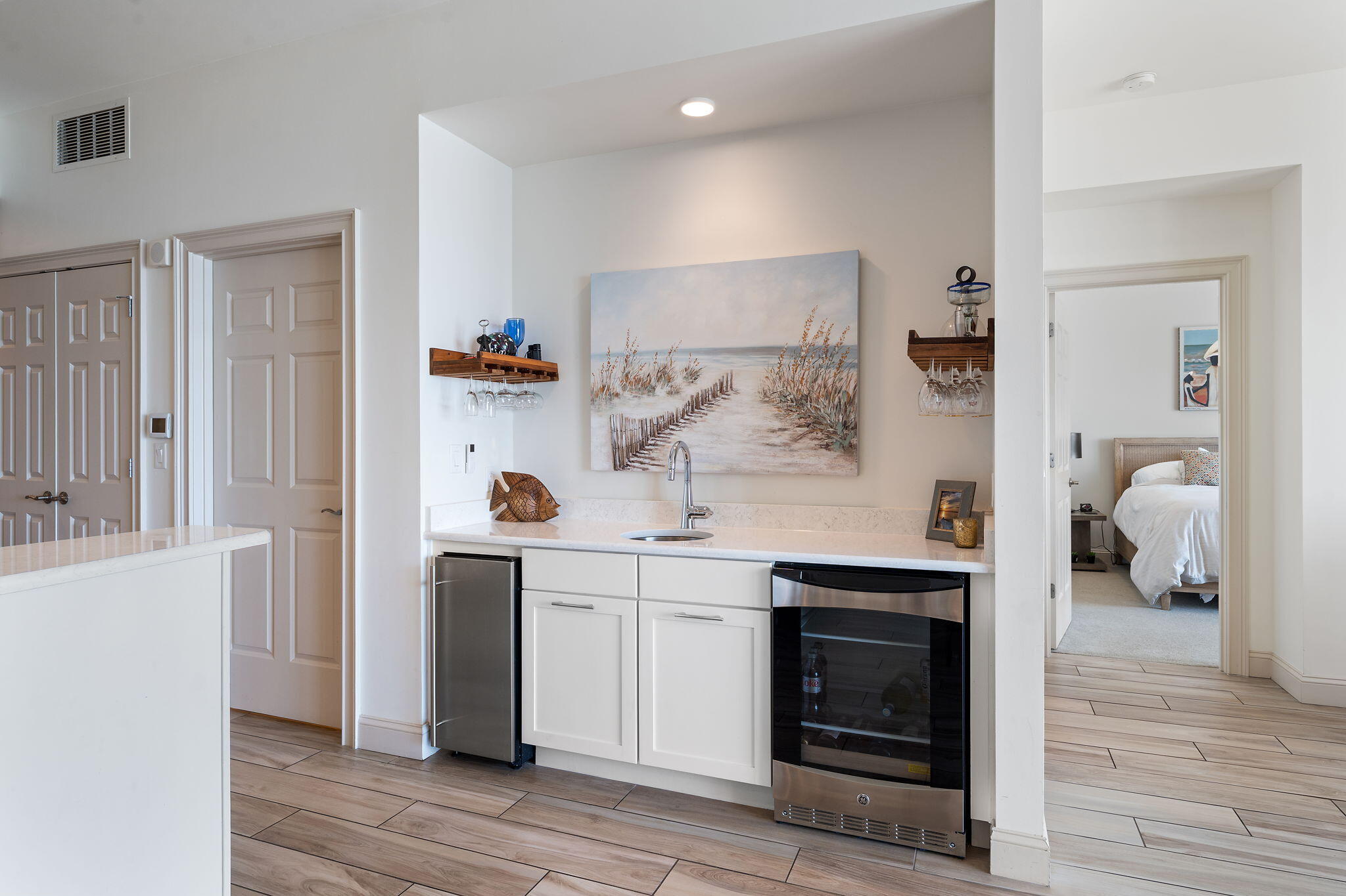 VISTA DEL MAR CONDO - Residential