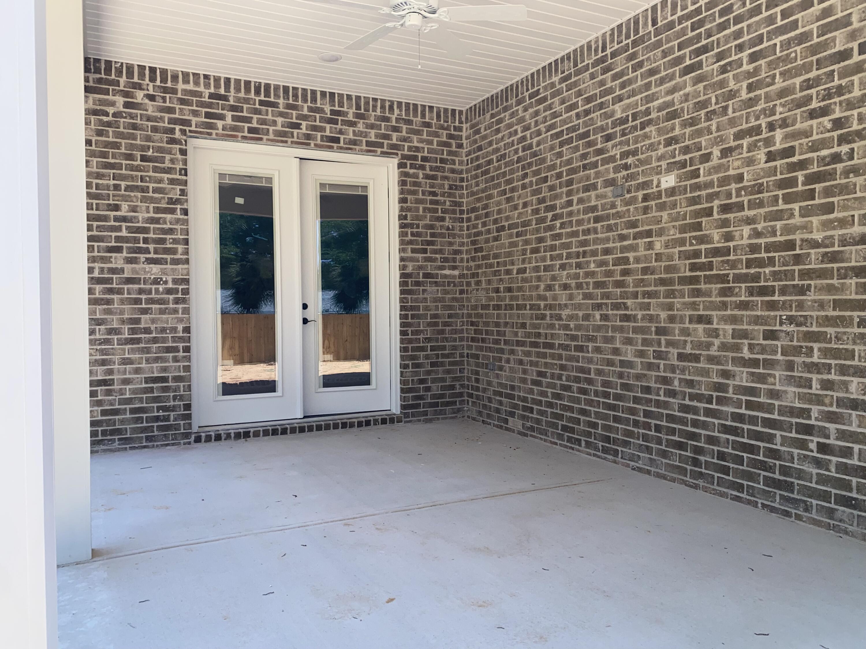 LONGWOOD - Residential