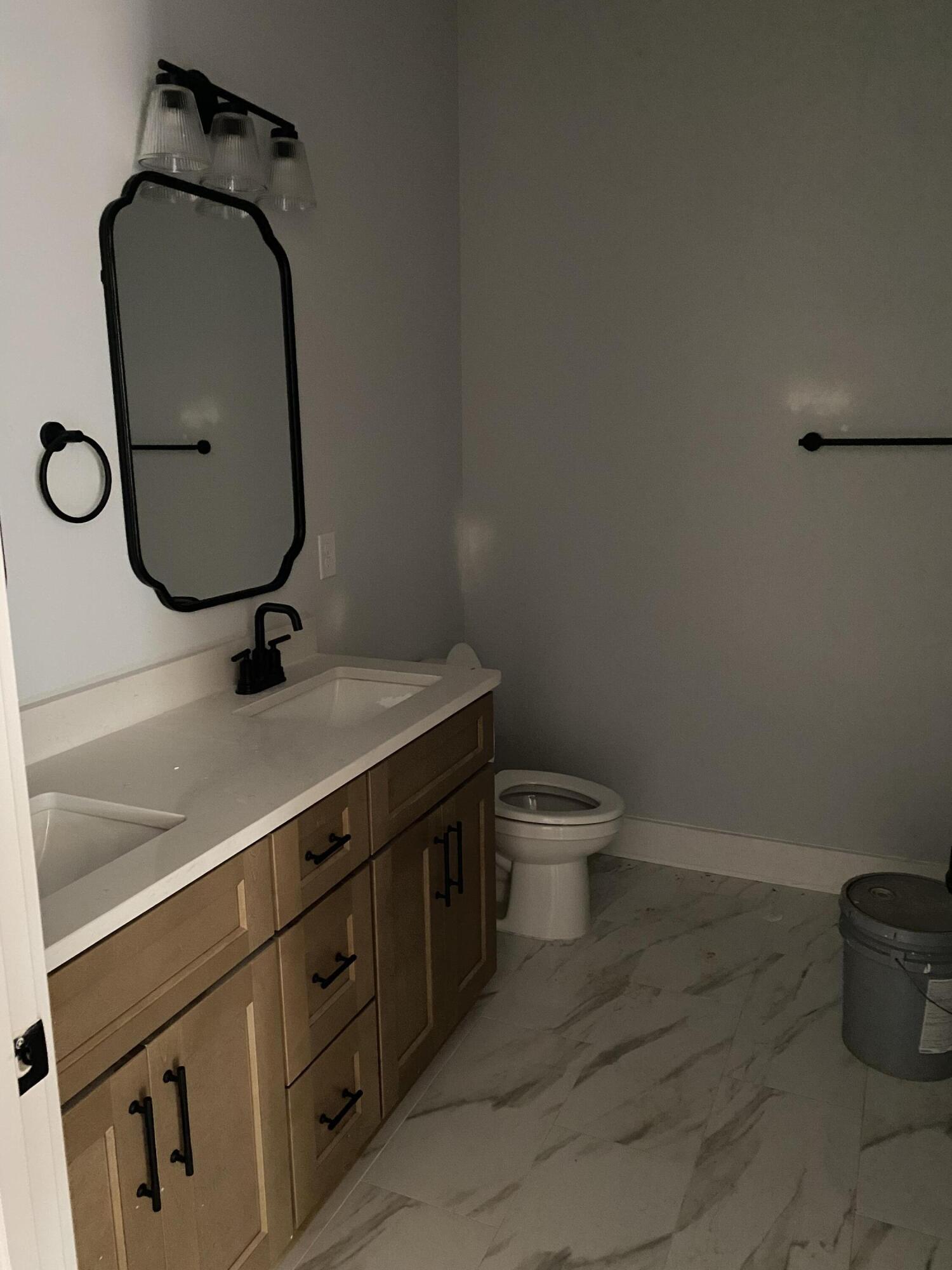 LONGWOOD - Residential