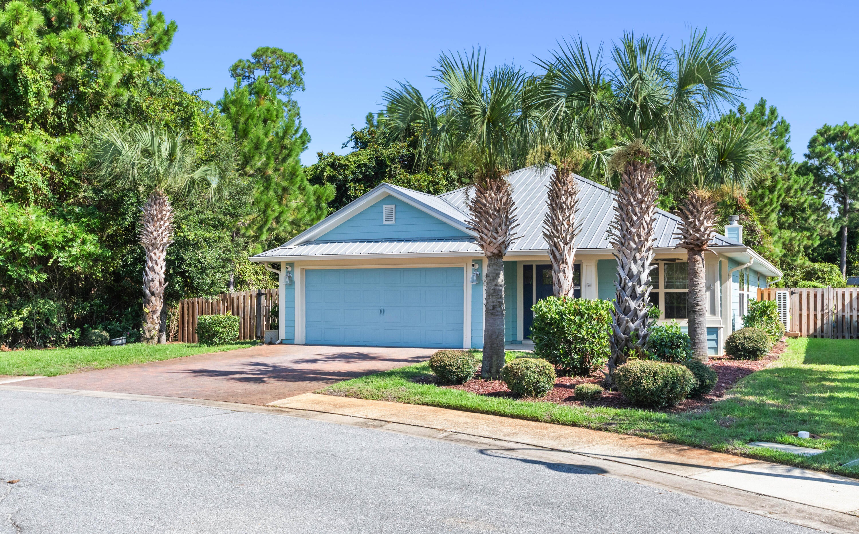 EAGLE BAY - Residential Lease
