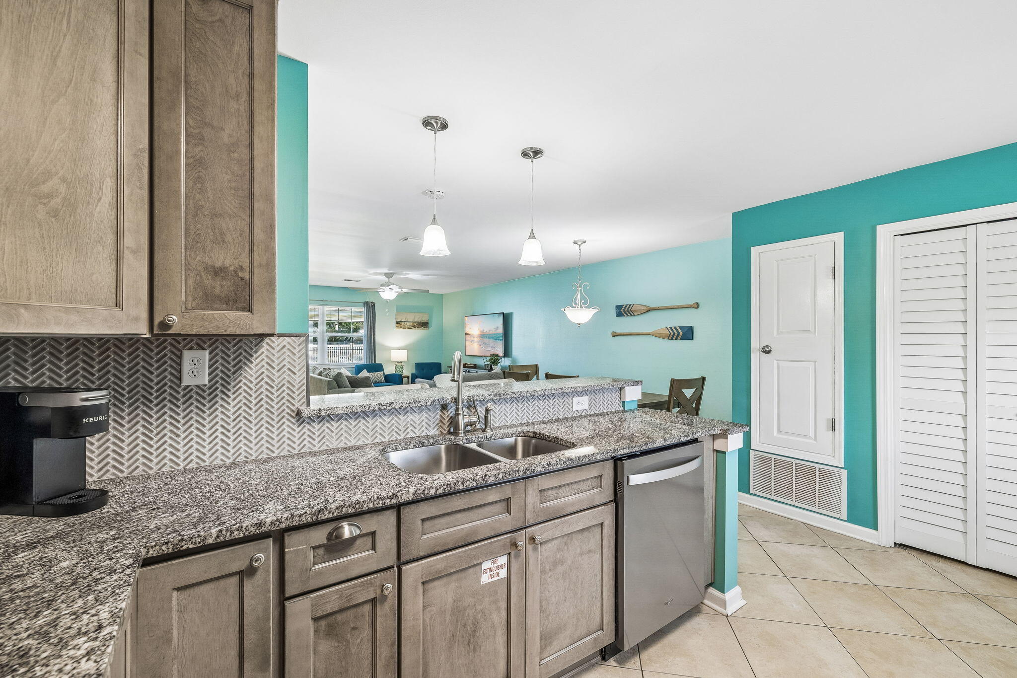 WOODLAND SHORES T/H PH 2 - Residential