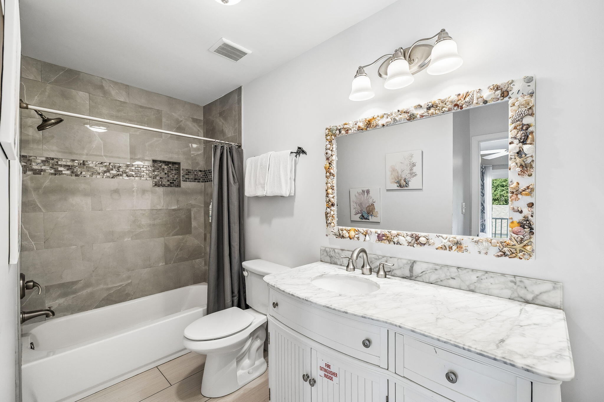 WOODLAND SHORES T/H PH 2 - Residential