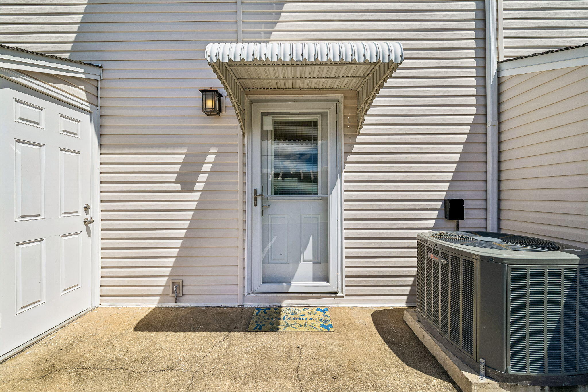 WOODLAND SHORES T/H PH 2 - Residential