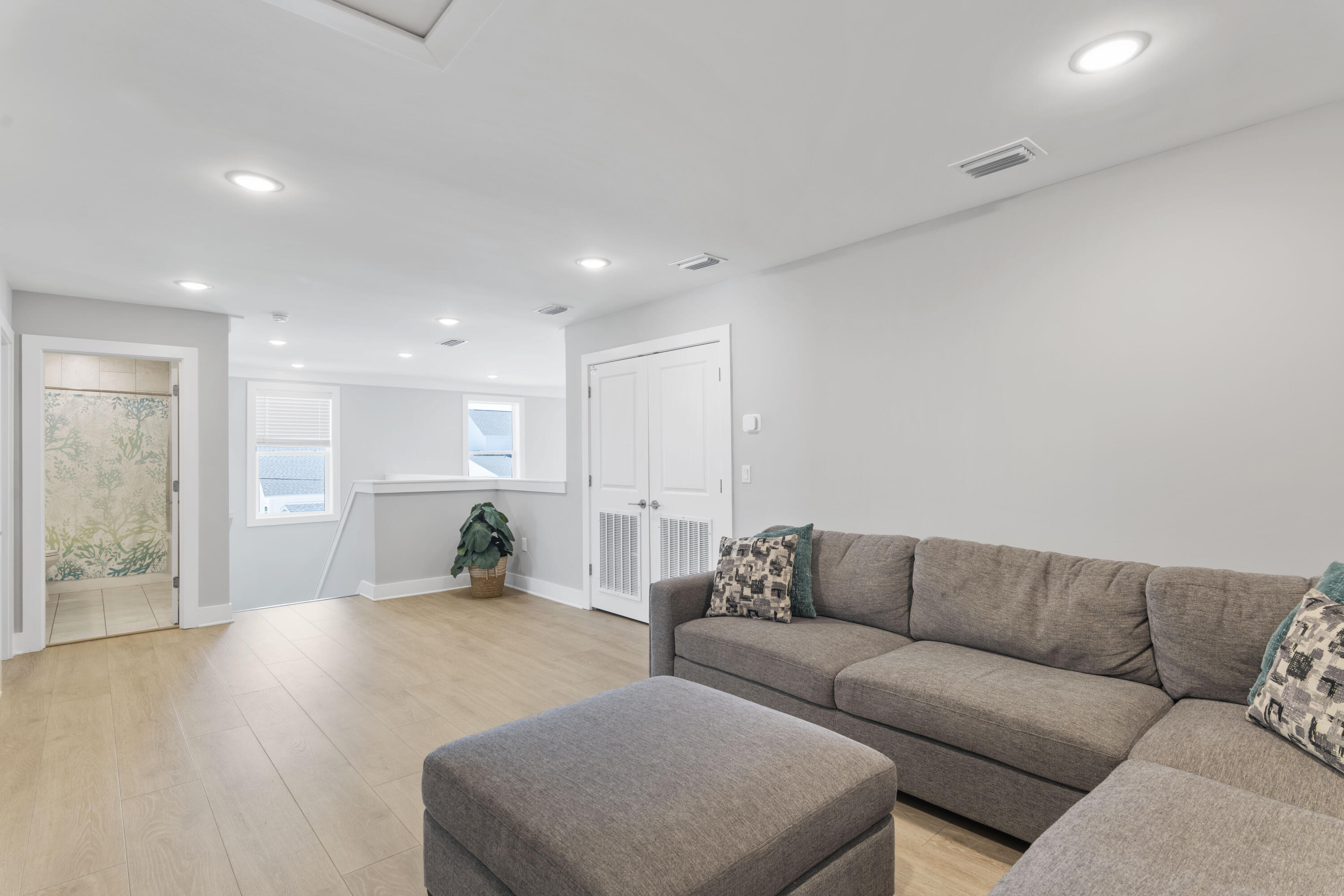THE PRESERVE AT LAKE POWELL - Residential Lease