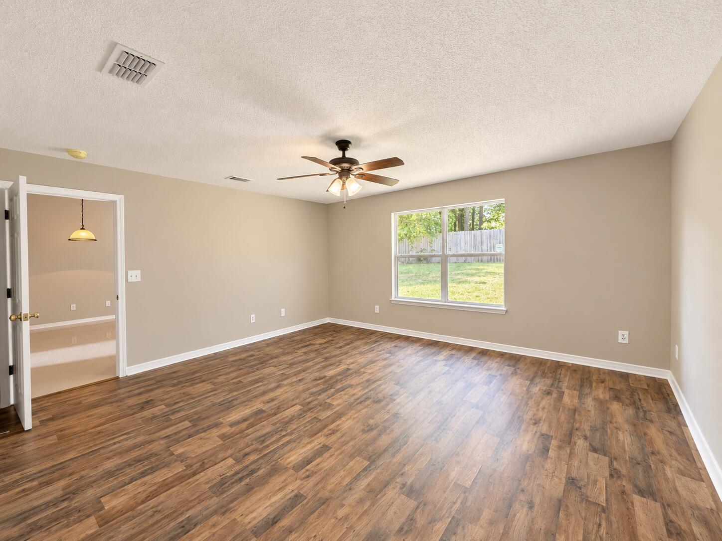COUNTRYVIEW ESTATES 10TH ADDN - Residential