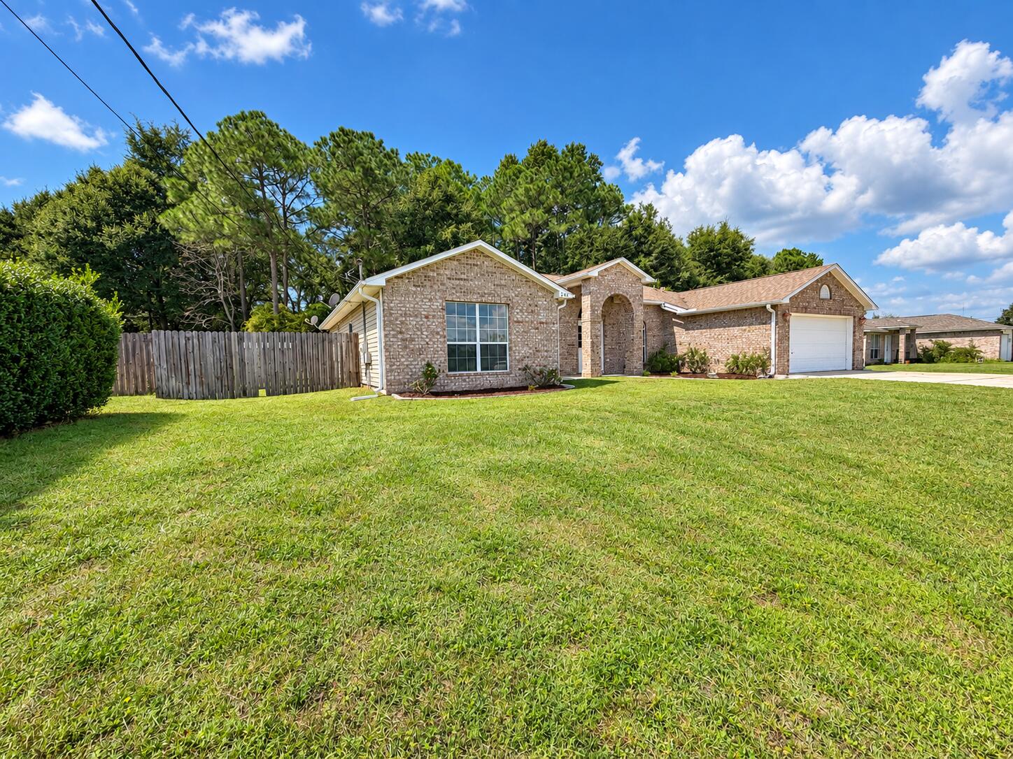 COUNTRYVIEW ESTATES 10TH ADDN - Residential