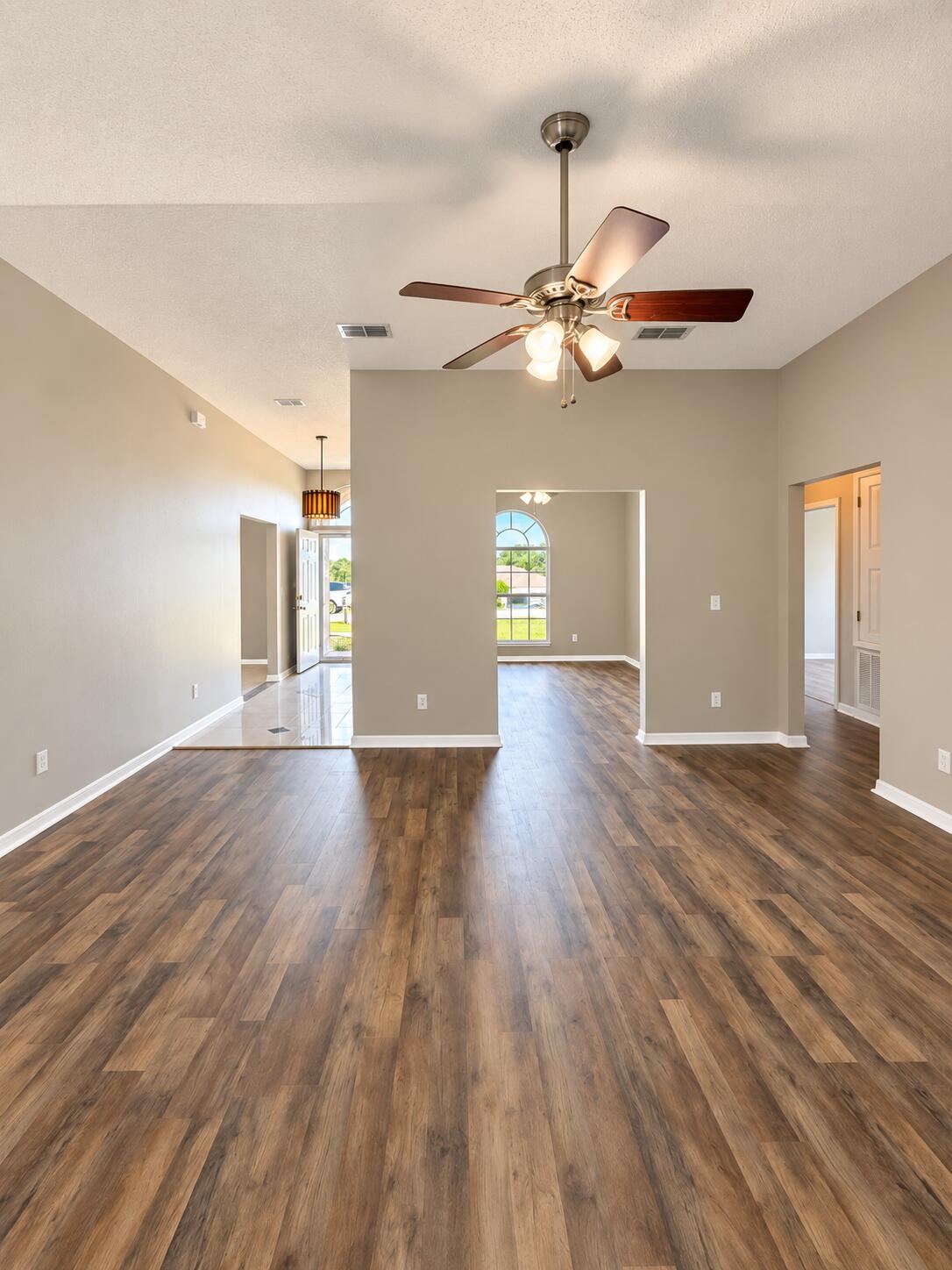 COUNTRYVIEW ESTATES 10TH ADDN - Residential