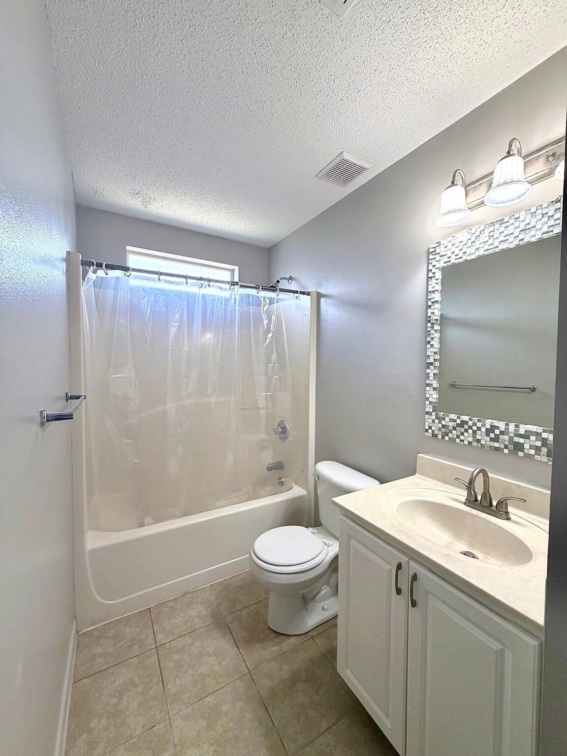 COUNTRYVIEW ESTATES 10TH ADDN - Residential