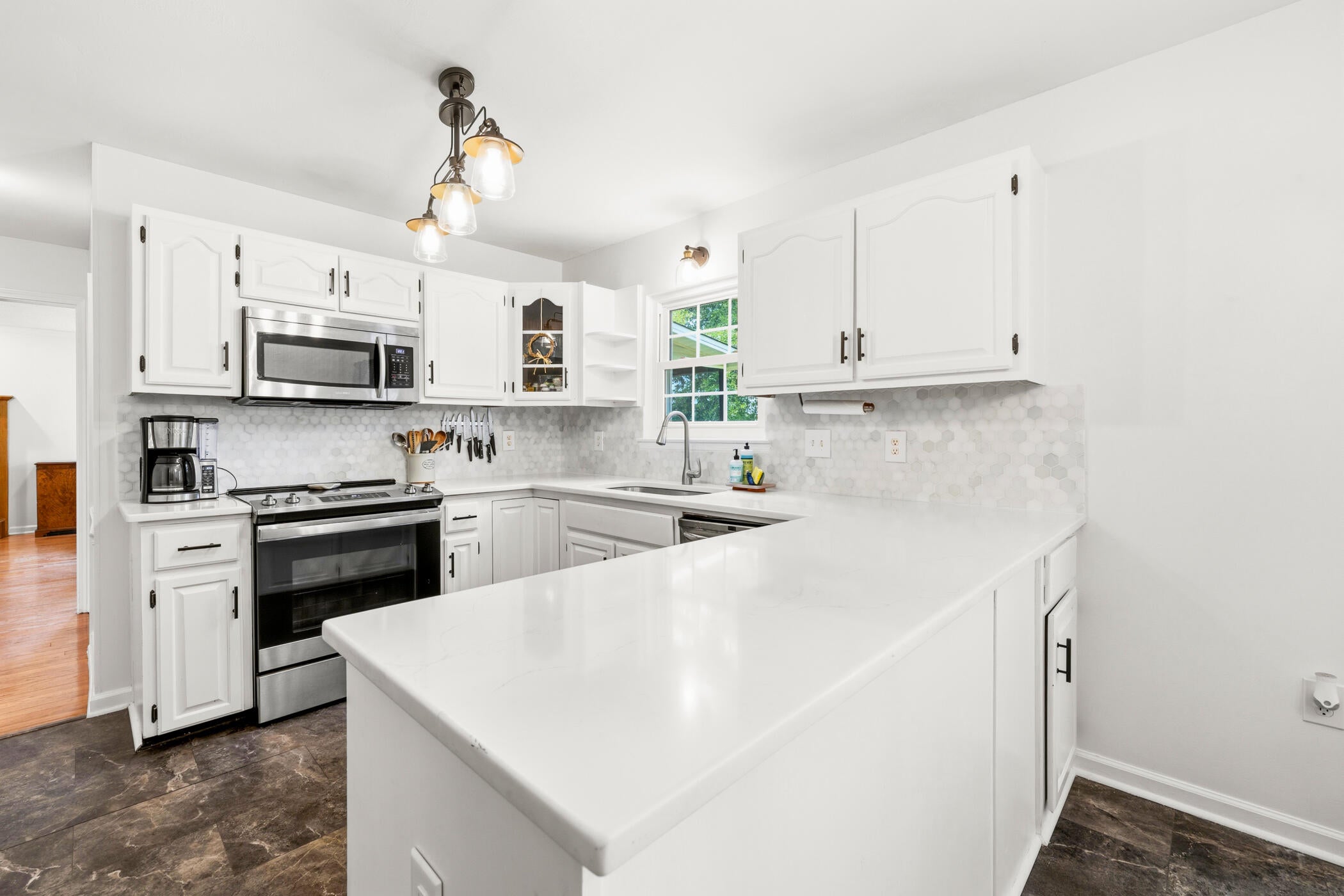 LAKESIDE EAST - Residential