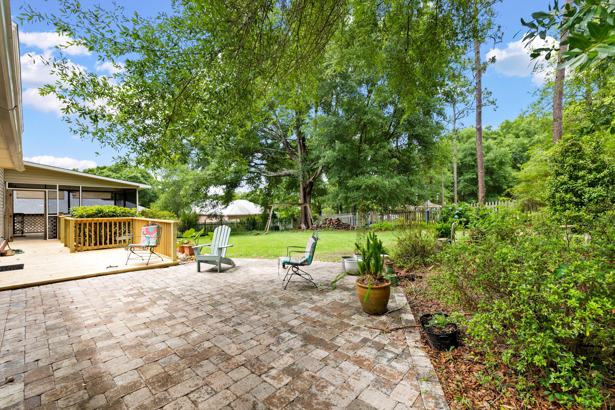 LAKESIDE EAST - Residential