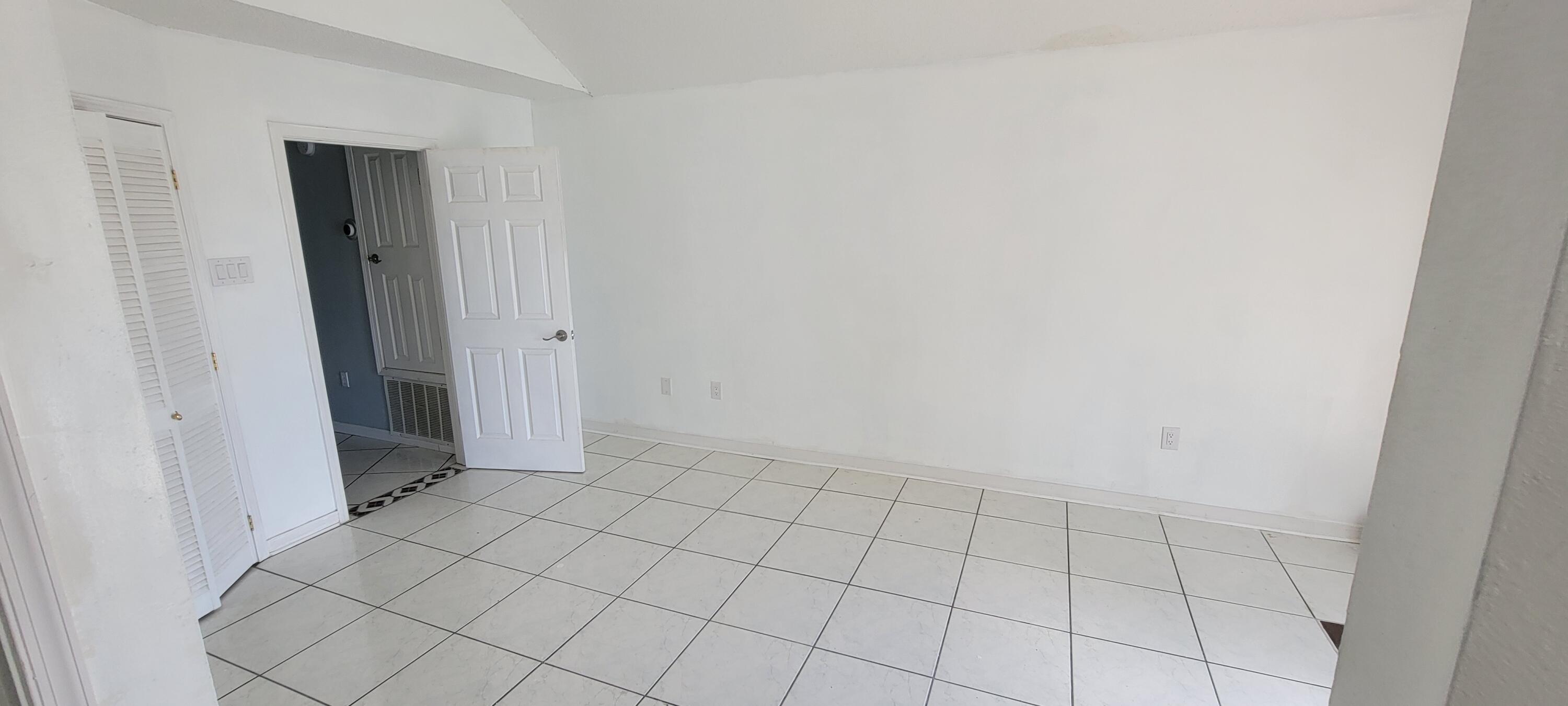 BROOKS LANDING - Residential