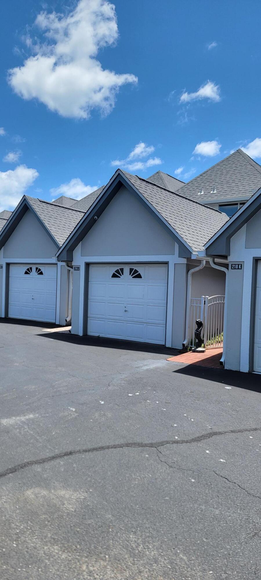 BROOKS LANDING - Residential