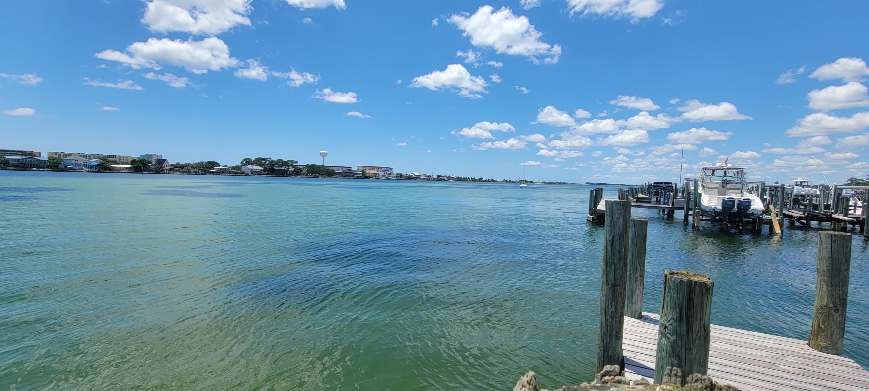 BROOKS LANDING - Residential