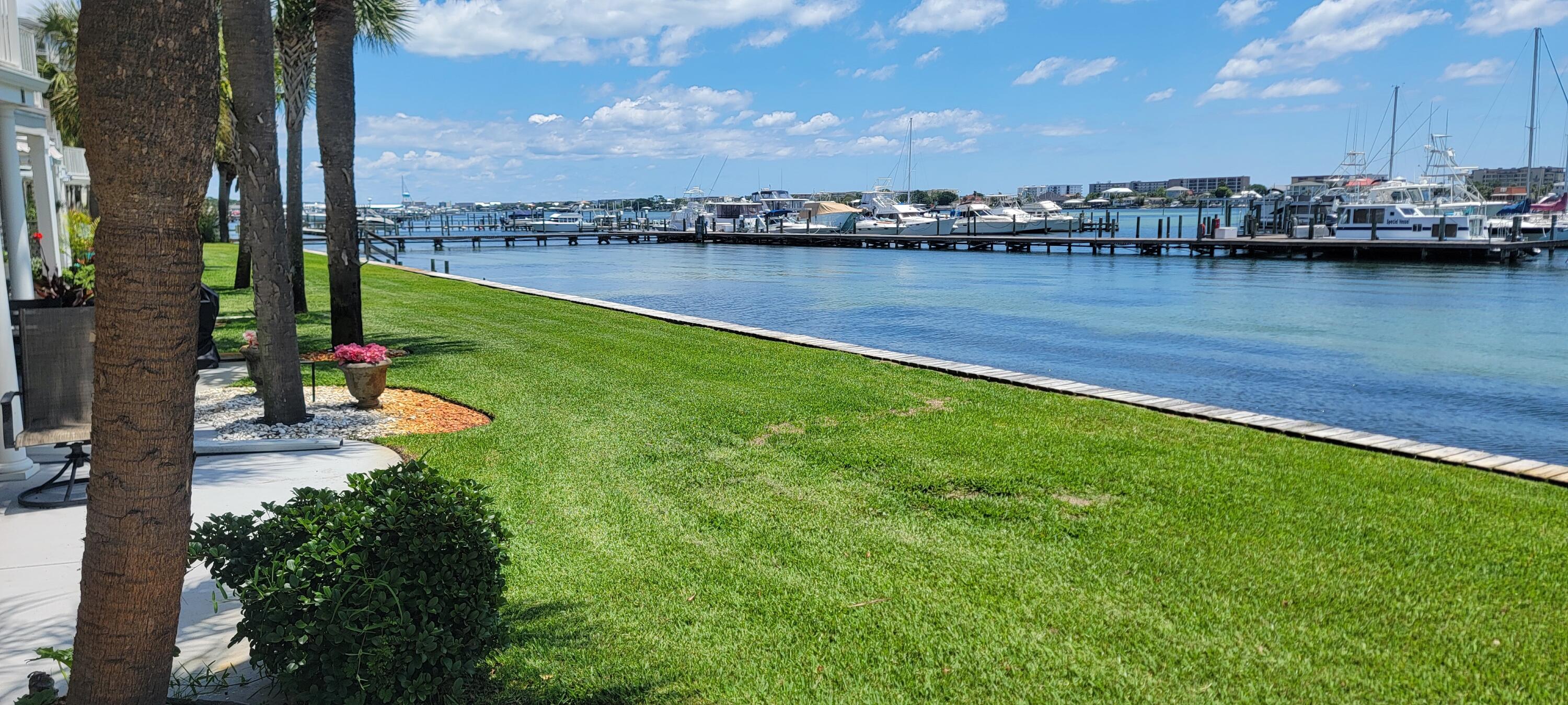 BROOKS LANDING - Residential